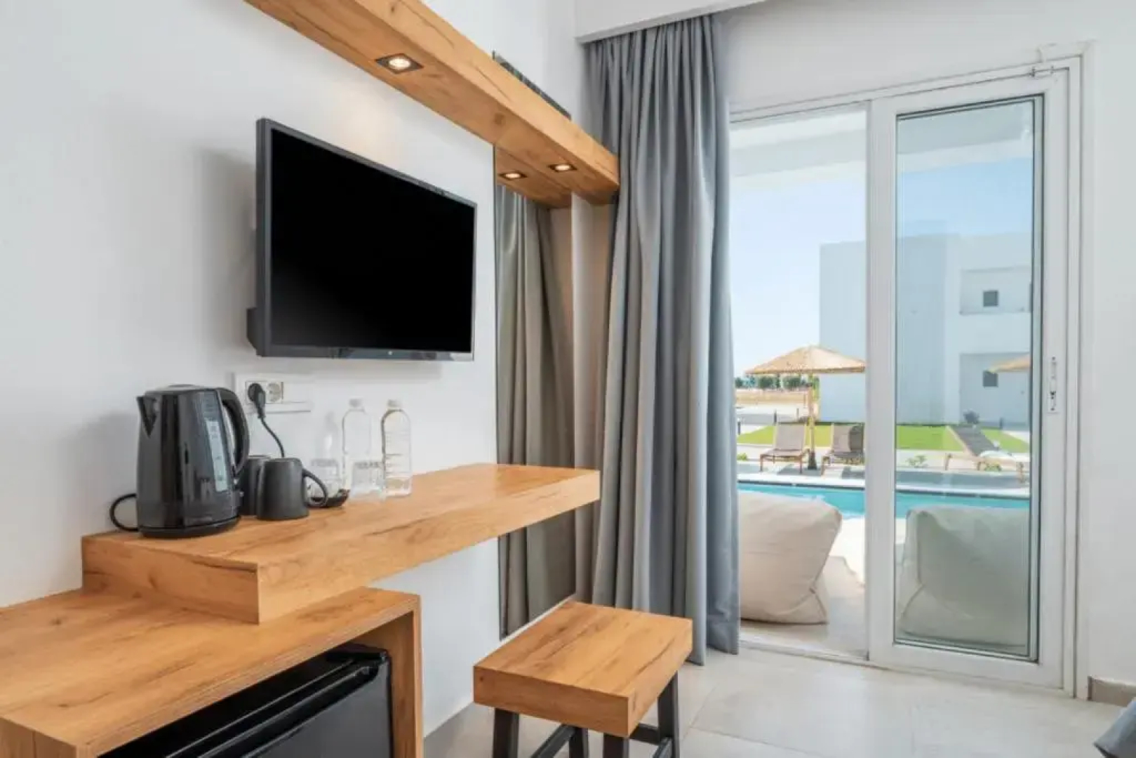 Summer Village of Hippocrates