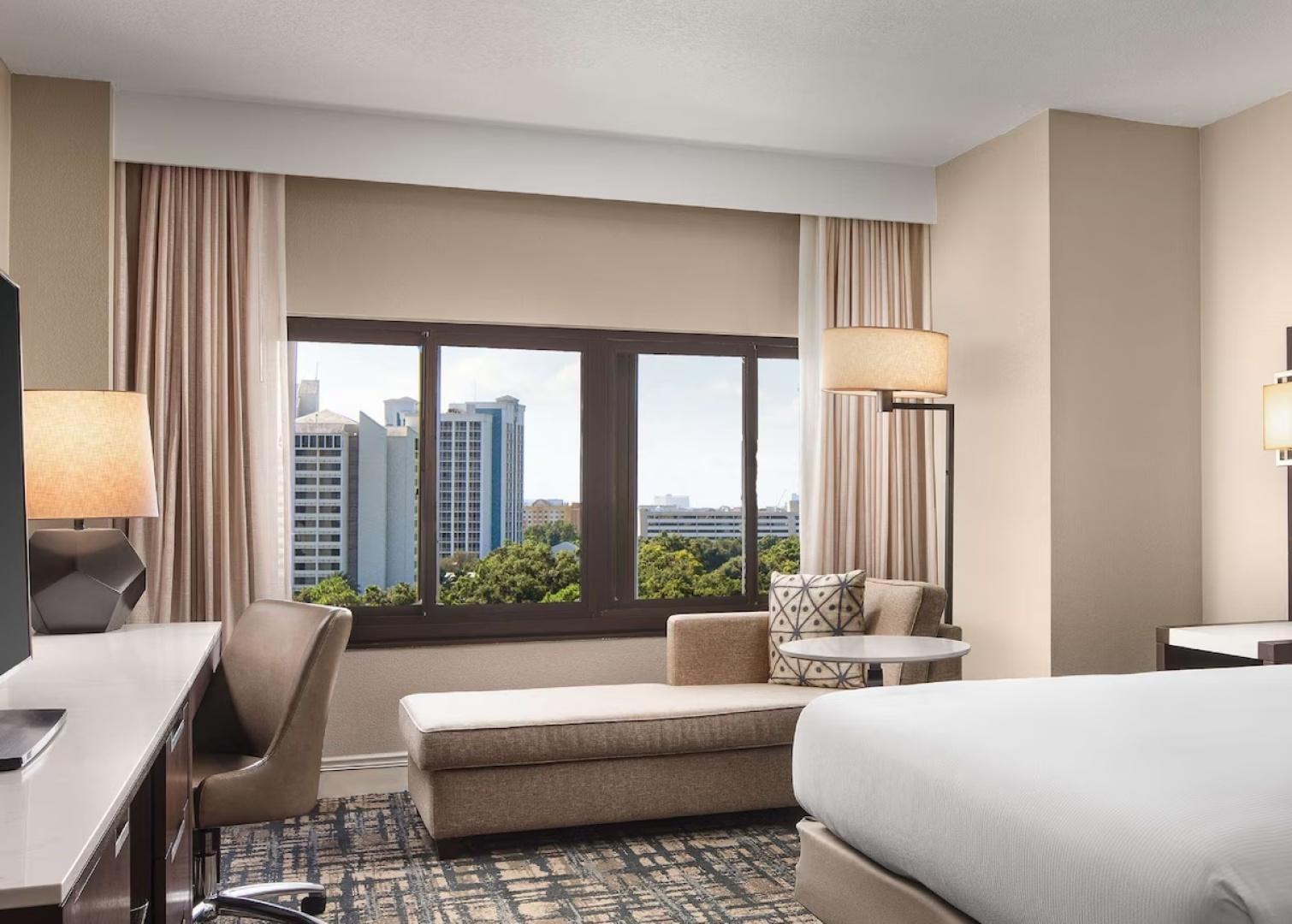 Hilton Orlando Lake Buena Vista - Disney Springs® Area