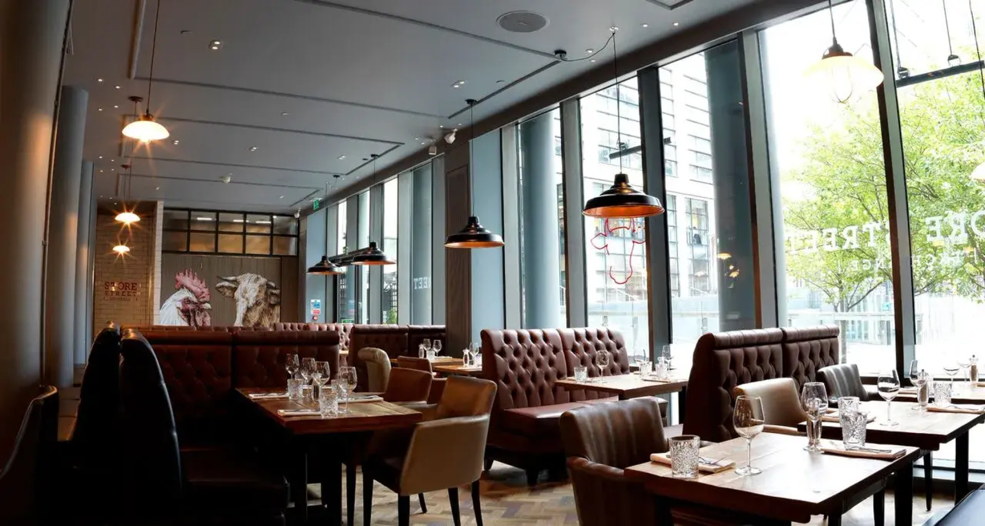 DoubleTree by Hilton Manchester - Piccadilly