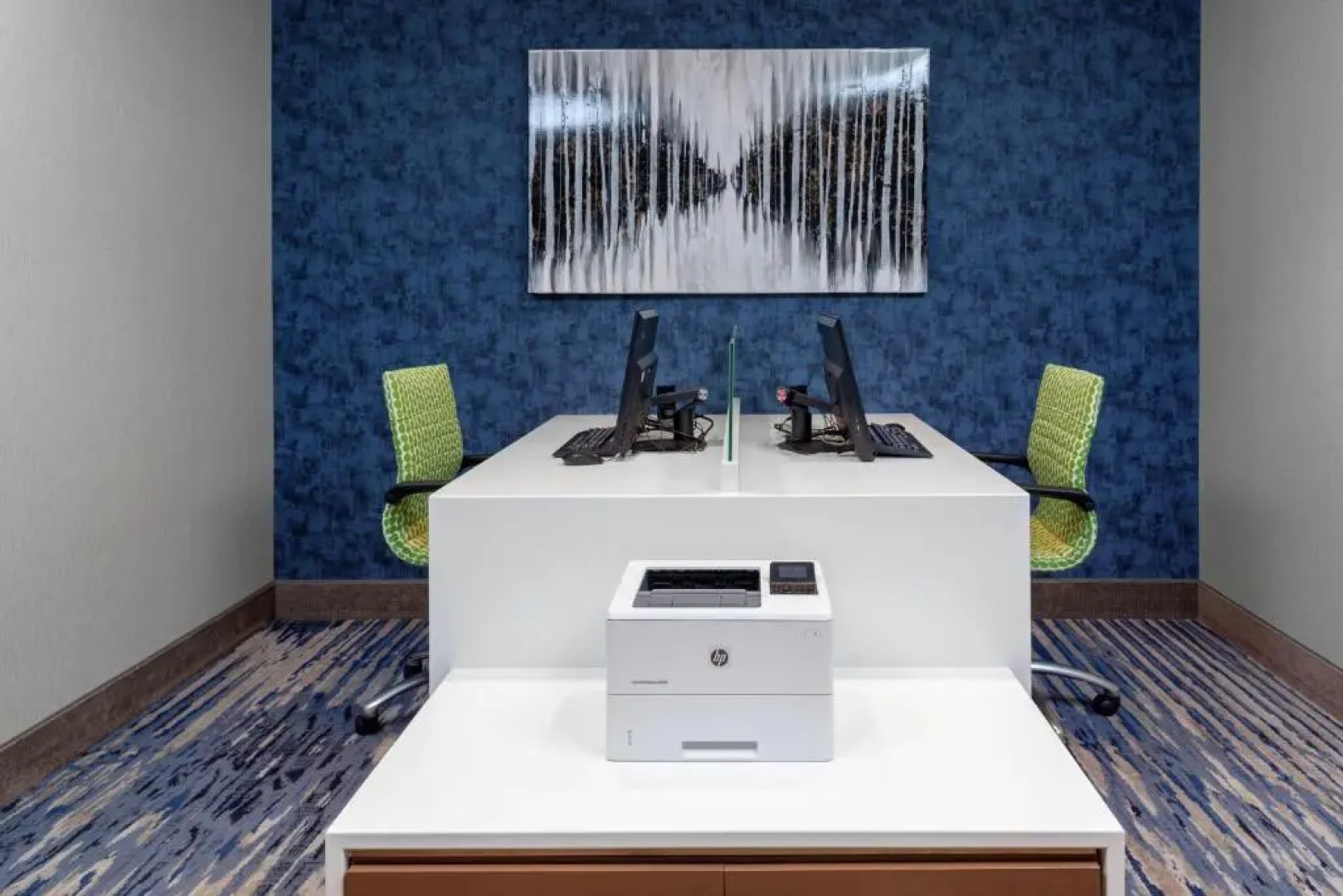 Hampton Inn & Suites Overland Park South
