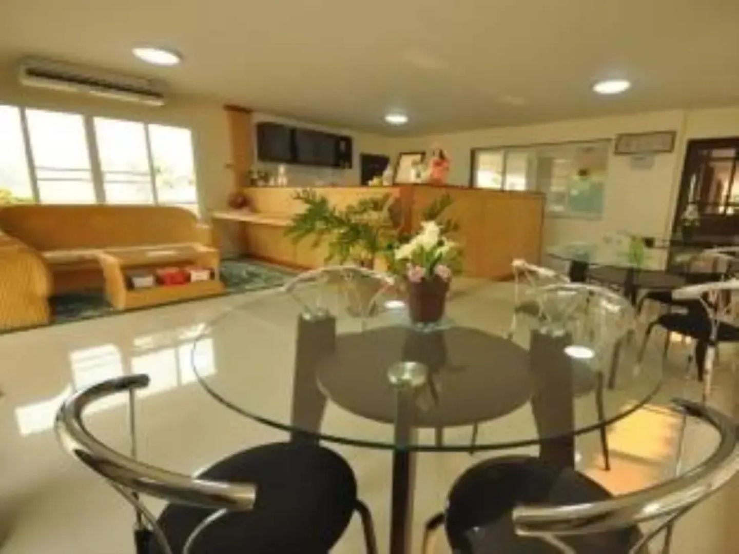 M&J House