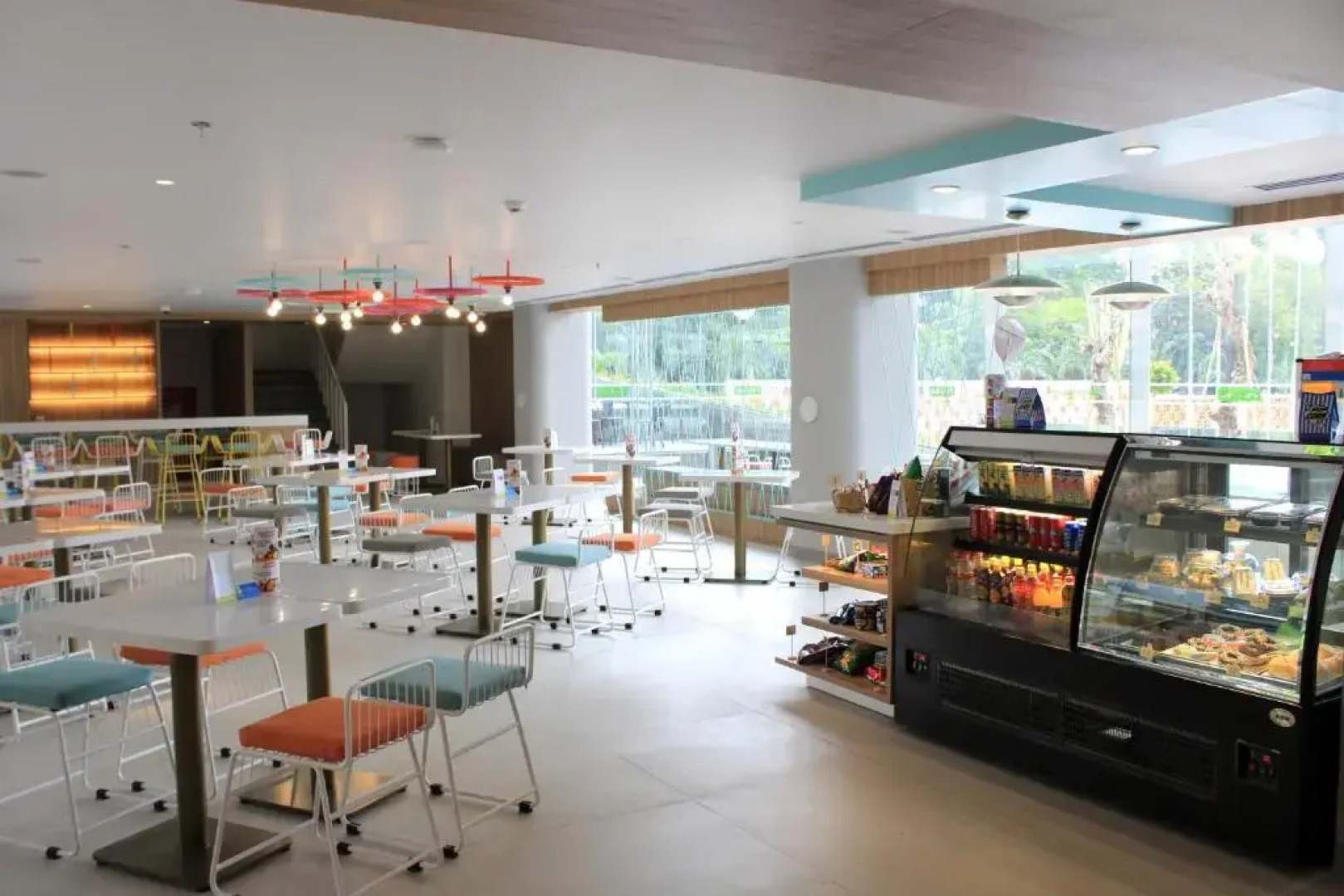 POP! Hotel Solo