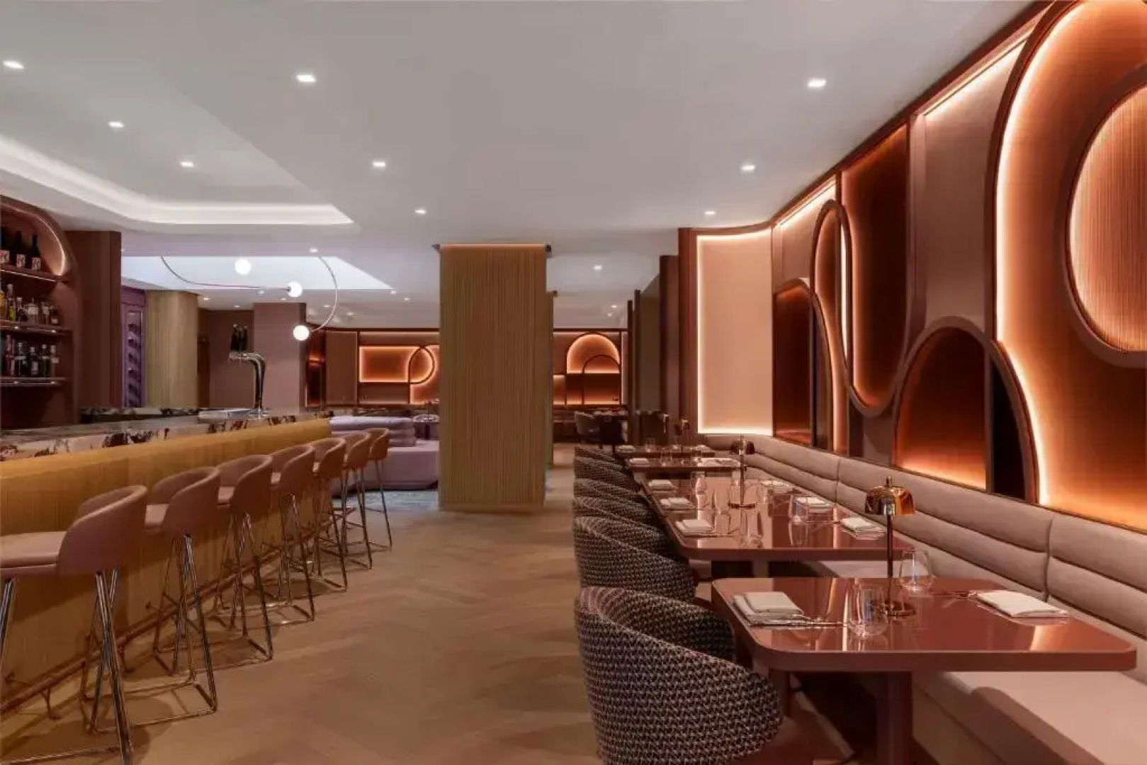 Revery Toronto Downtown, Curio Collection by Hilton