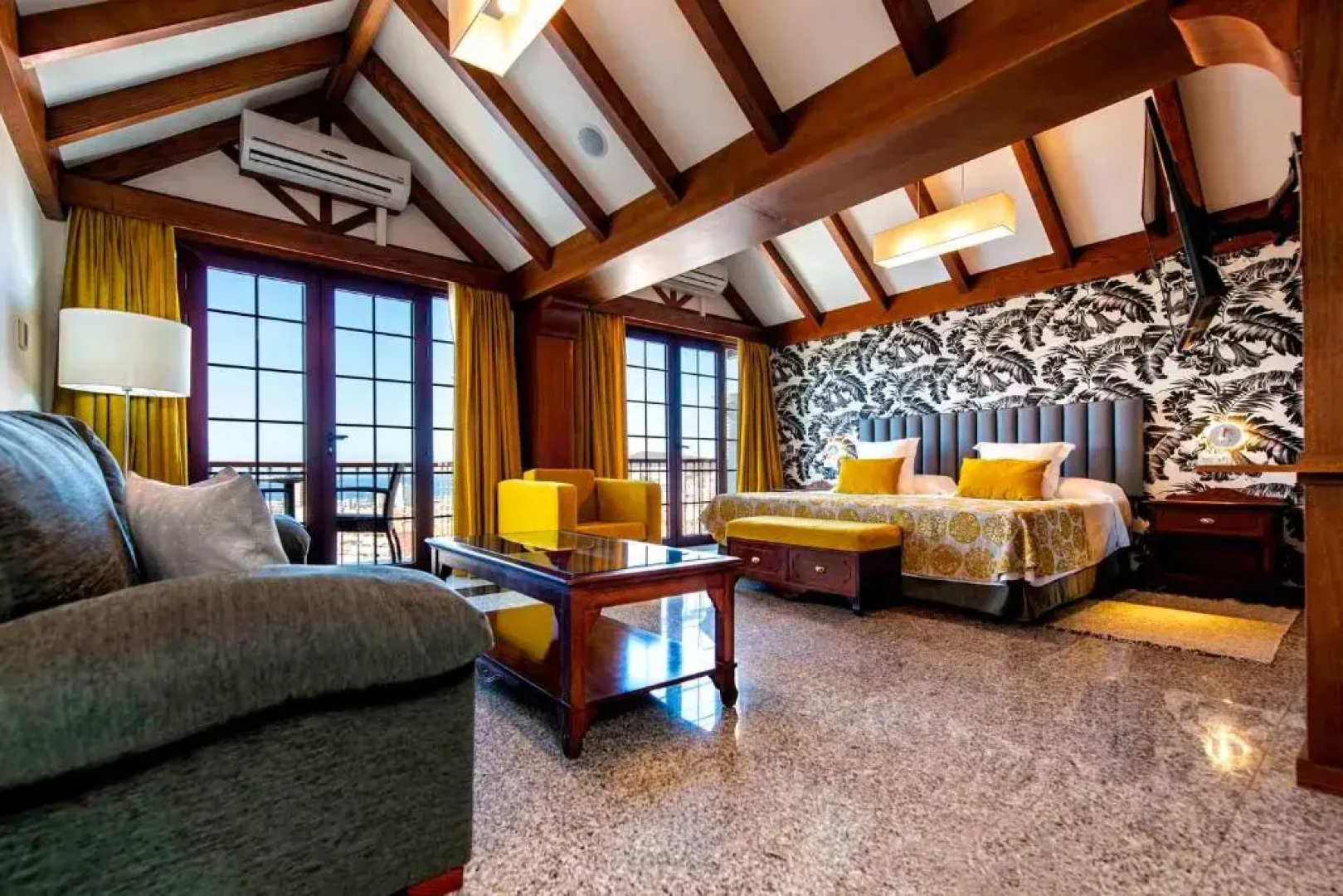 Отель Paradise Park Fun Lifestyle