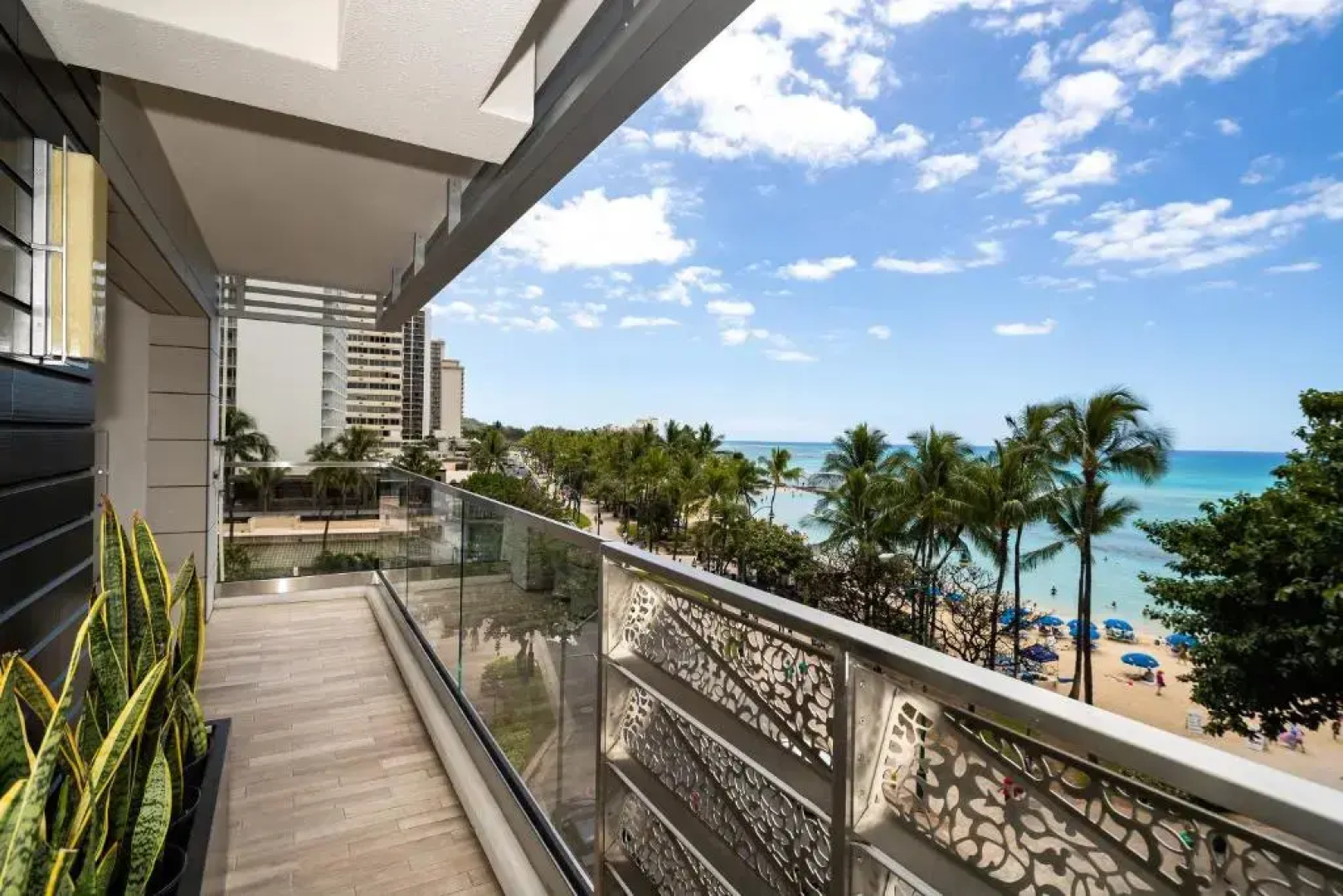 Espacio The Jewel Of Waikiki