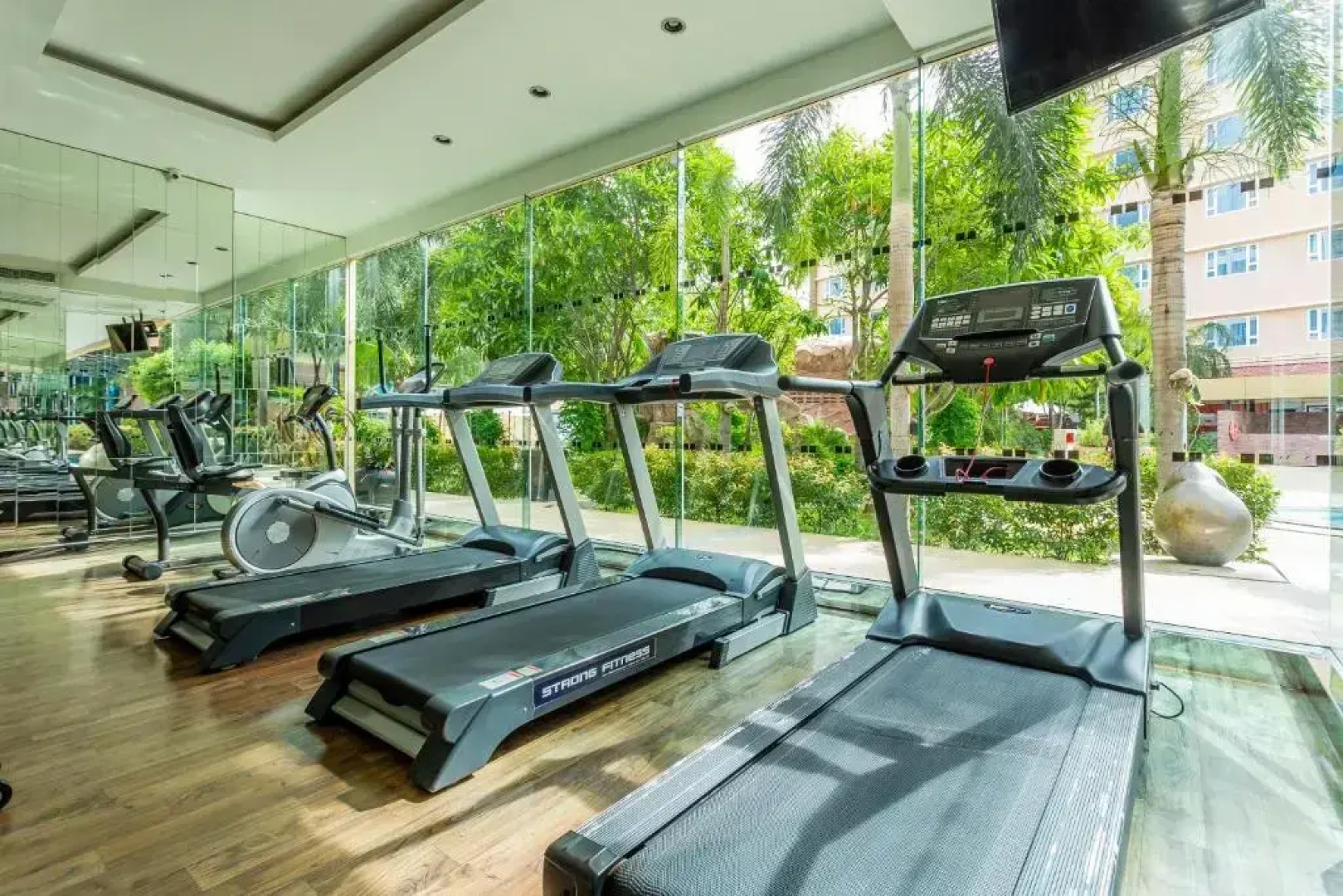 Отель Nova Platinum