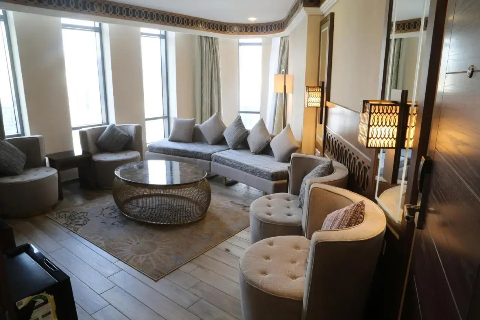 Violet Al Azizia Hotel