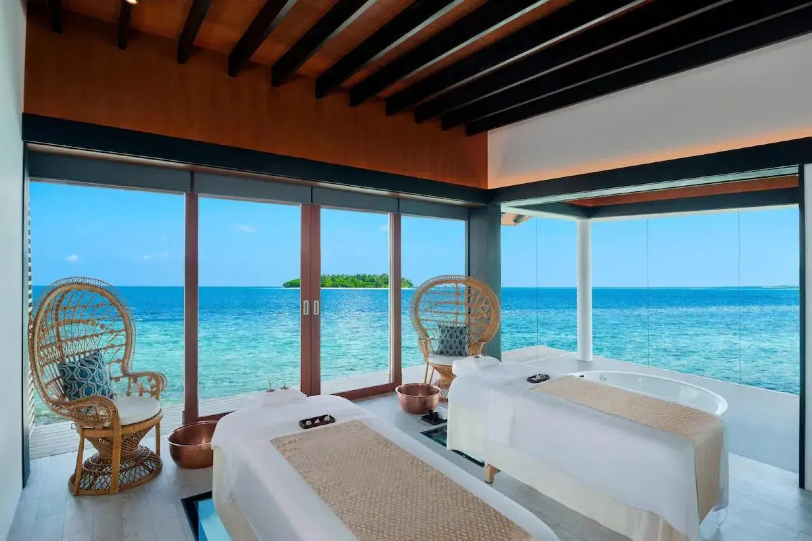 Курорт The Westin Maldives Miriandhoo 