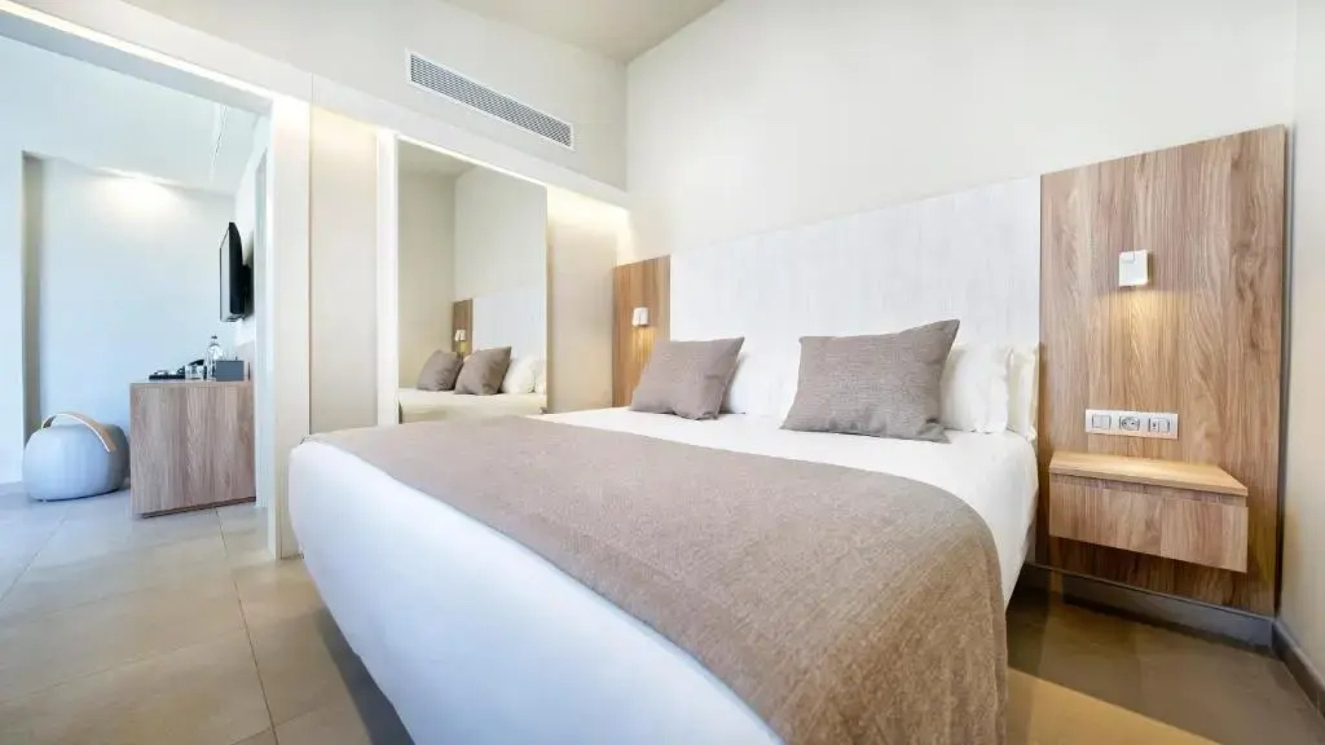 Отель Club Maspalomas Suites & Spa - Adults Only