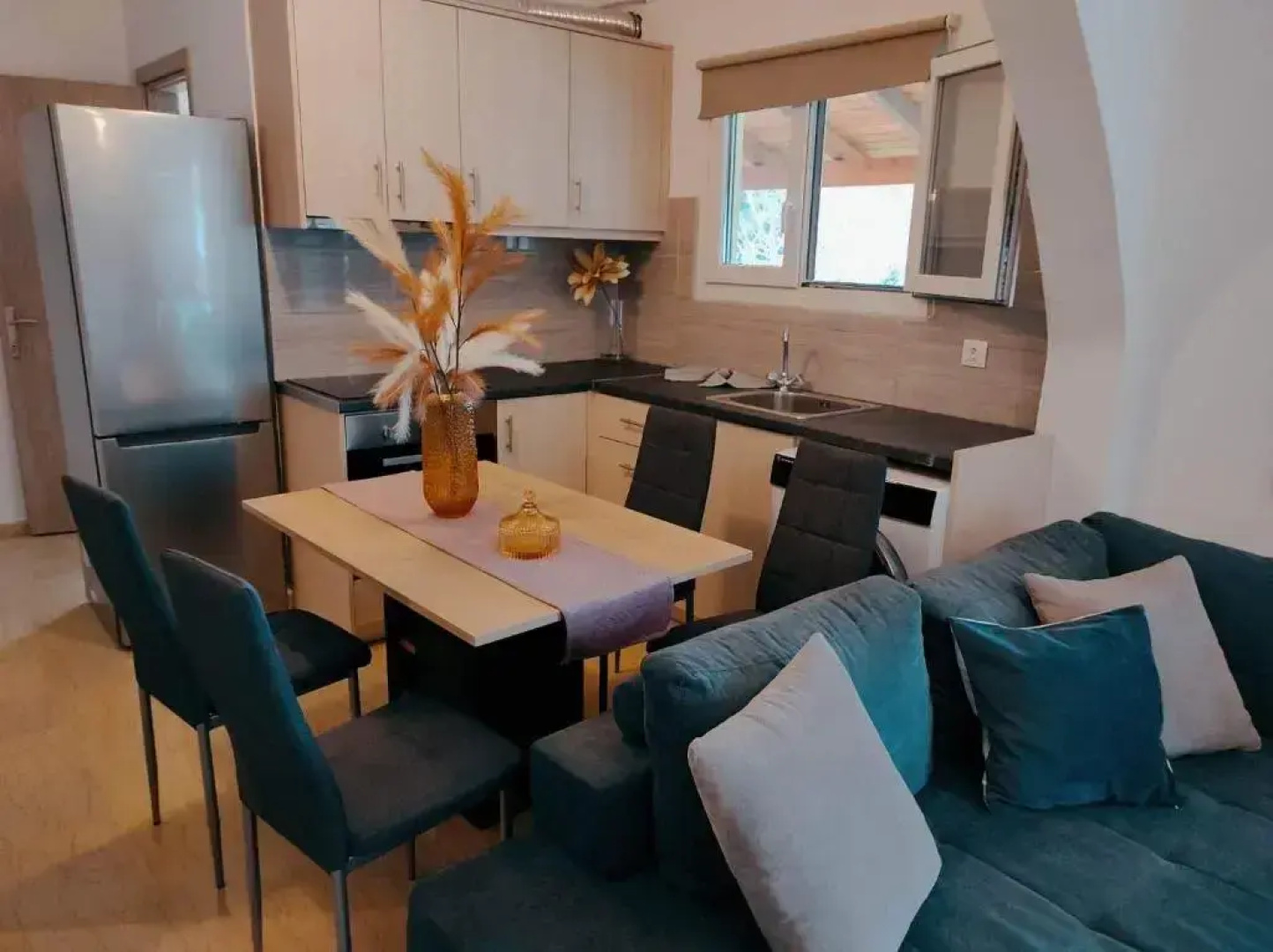 Alex Katerina Apartments