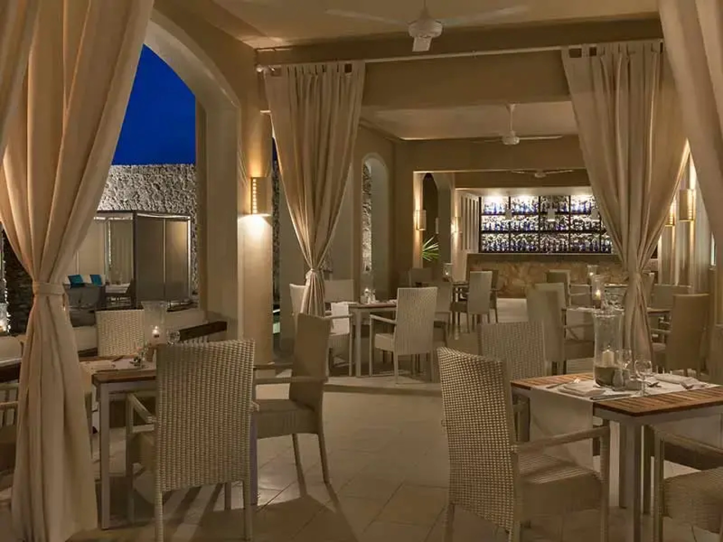Отель JAZ Neo Almazino, Almaza Bay