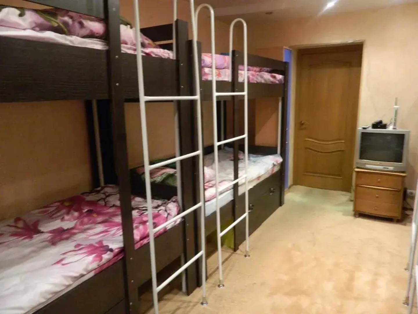 Parus Hostel