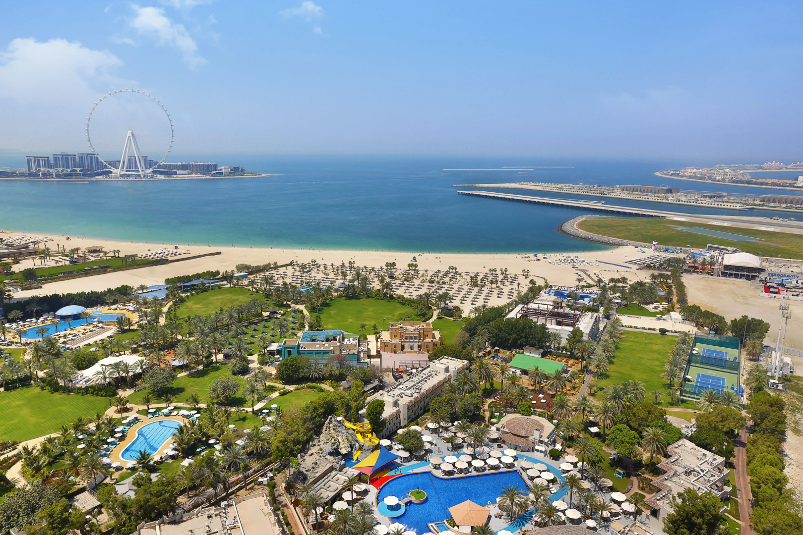 Отель Al Habtoor Grand Resort Autograph Collection