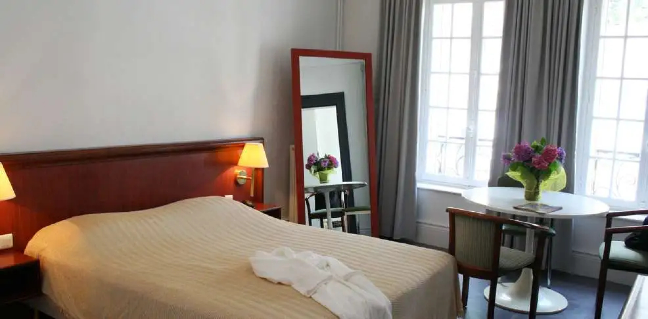 Résidence Du Bain Romain