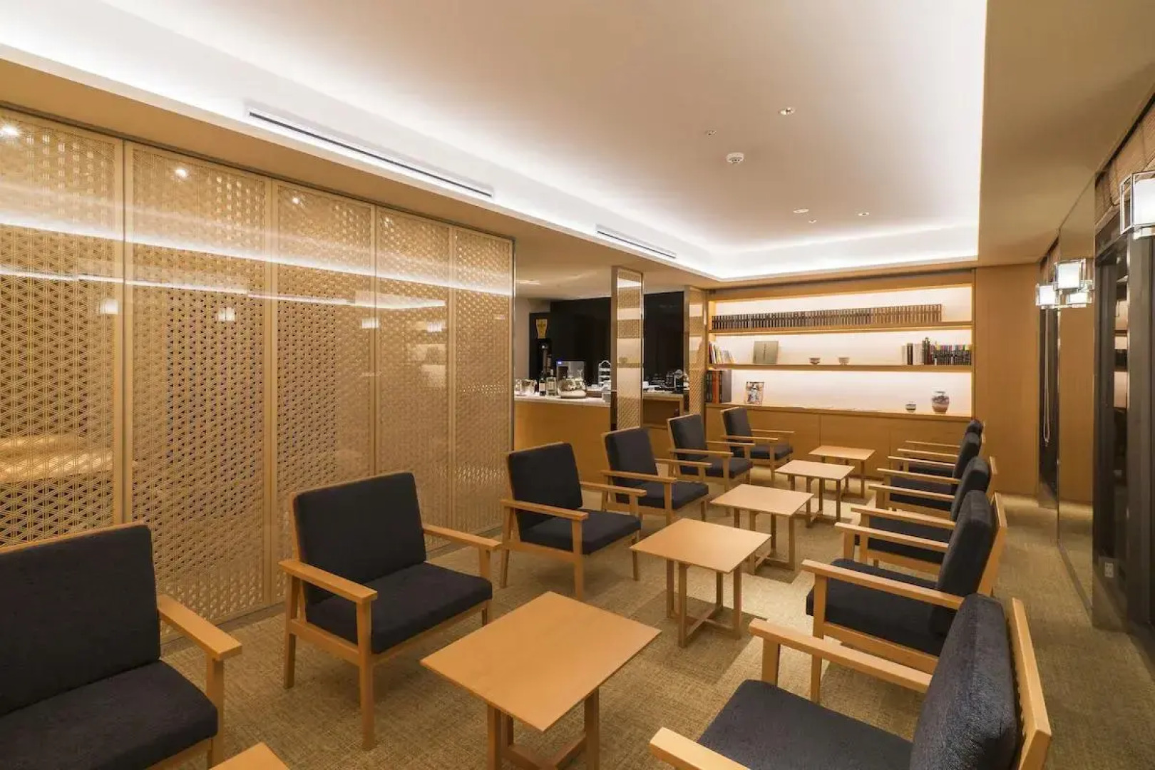 Отель ANA Crowne Plaza Kyoto, an IHG Hotel