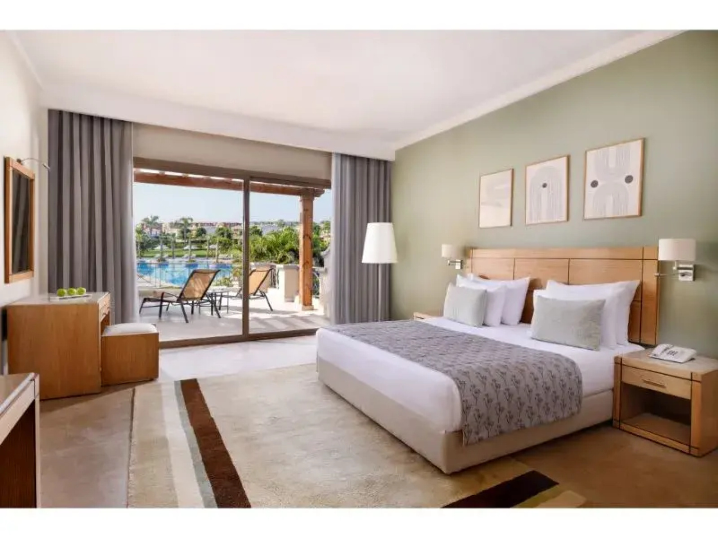 Chalet in Little Venice Golf Resort