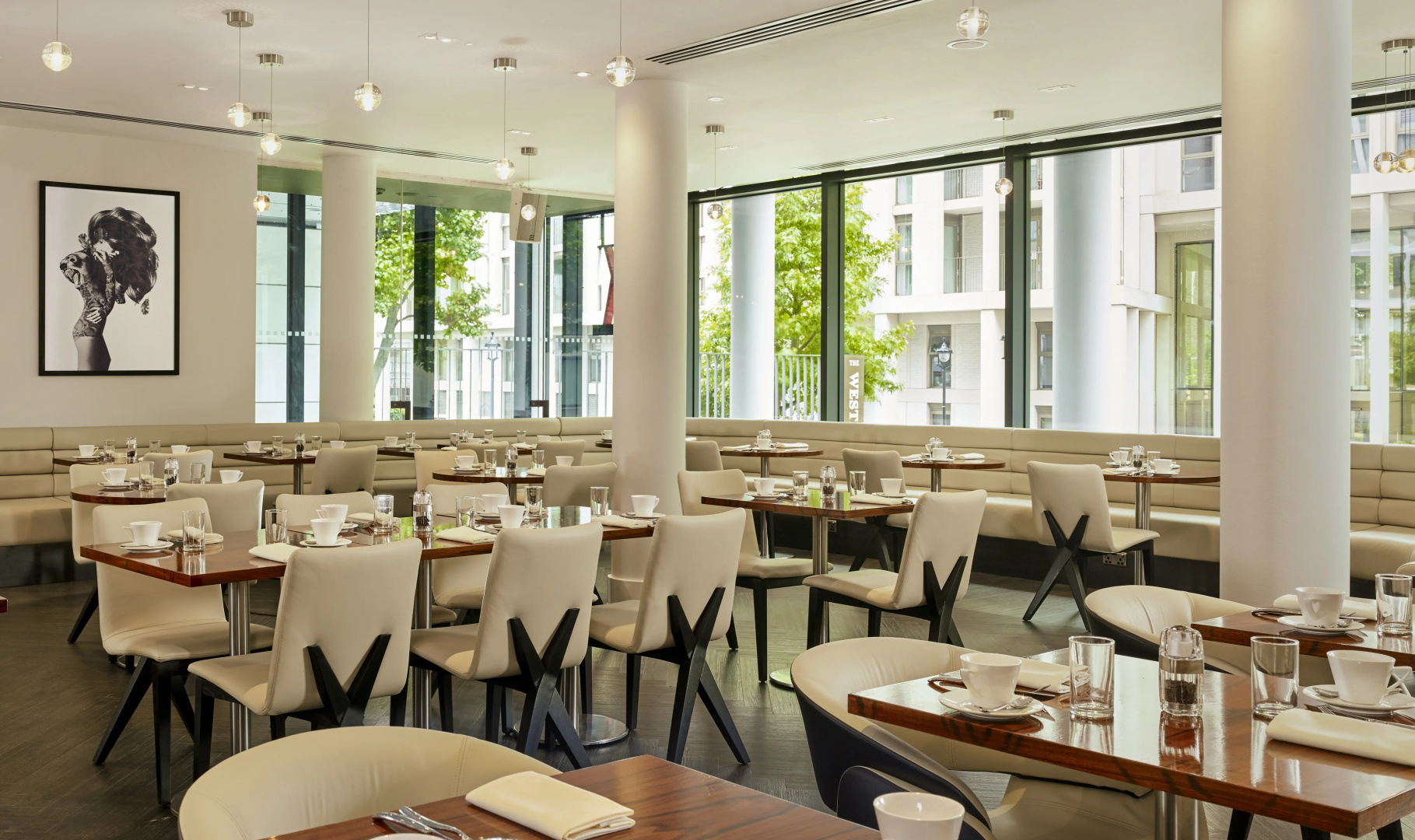 Отель Riu Plaza London The Westminster