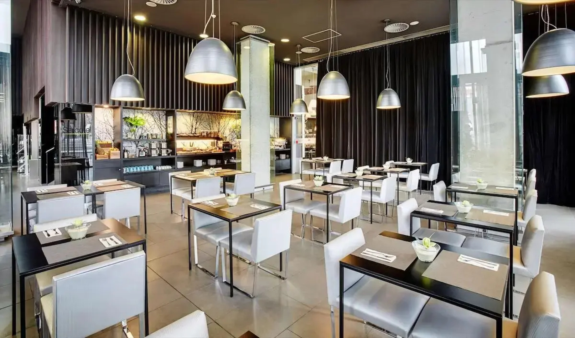 Отель Sercotel Boulevard Vitoria