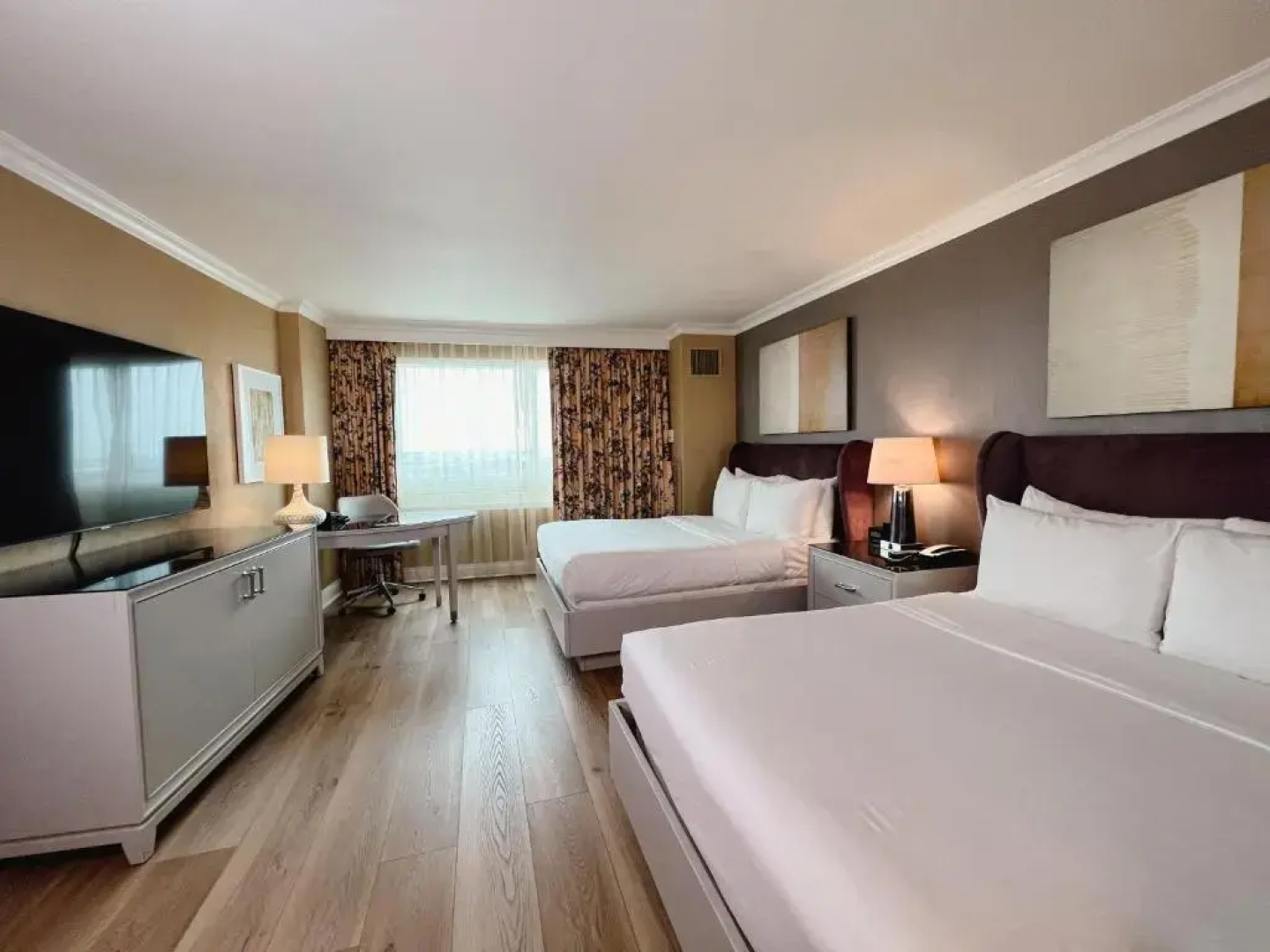 The Commerce Casino & Hotel