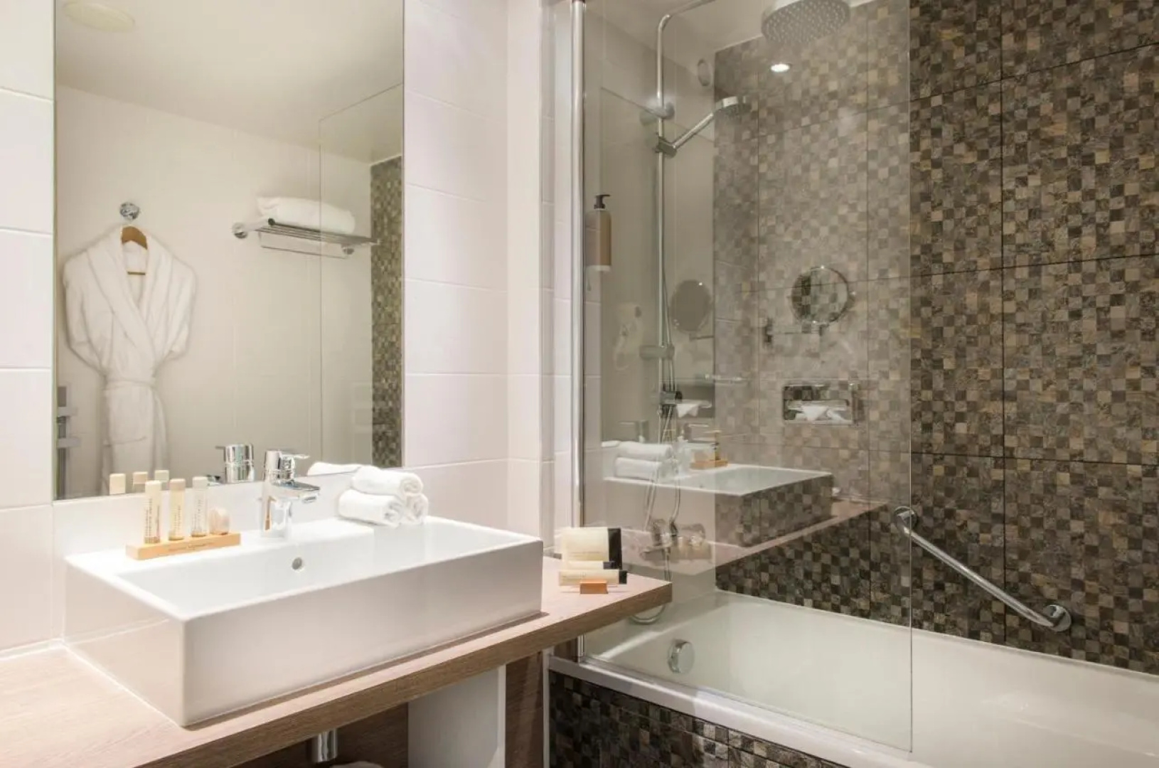 Best Western Plus Paris Saclay
