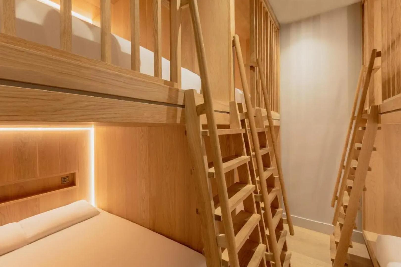 Zedwell Piccadilly Circus