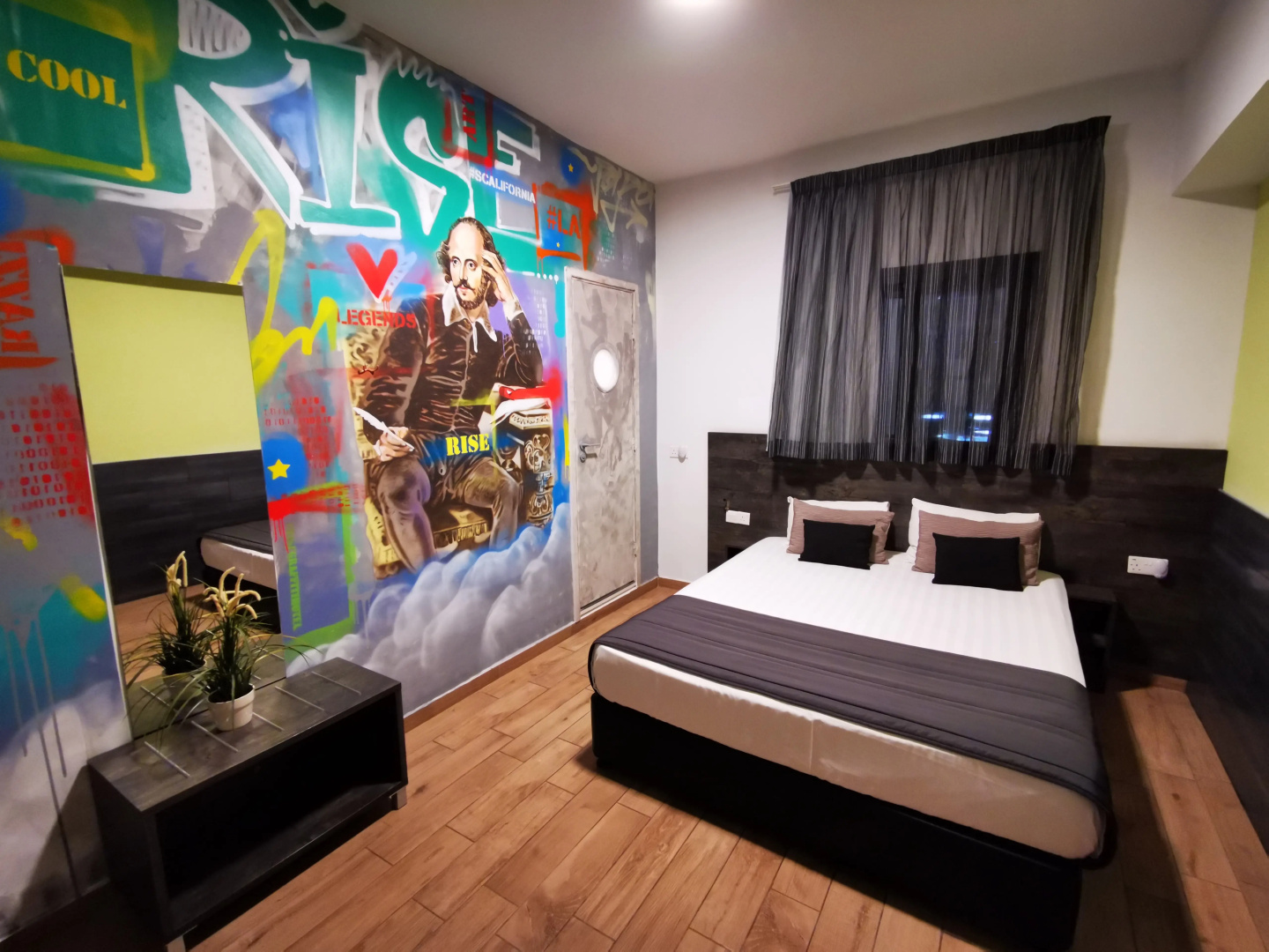 Rise Urban Art Hotel