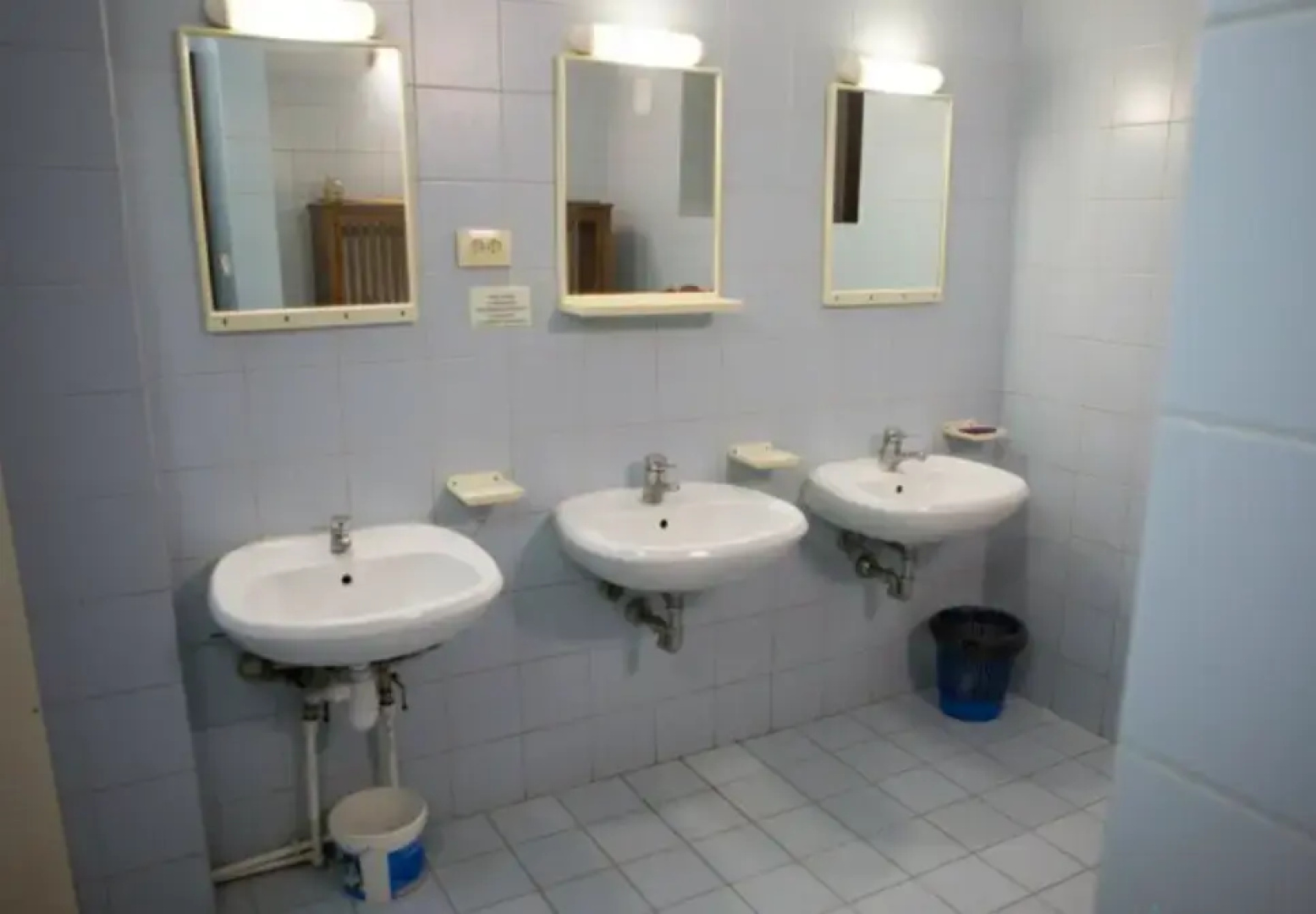 HotelHot Aviamotornaya - Hostel