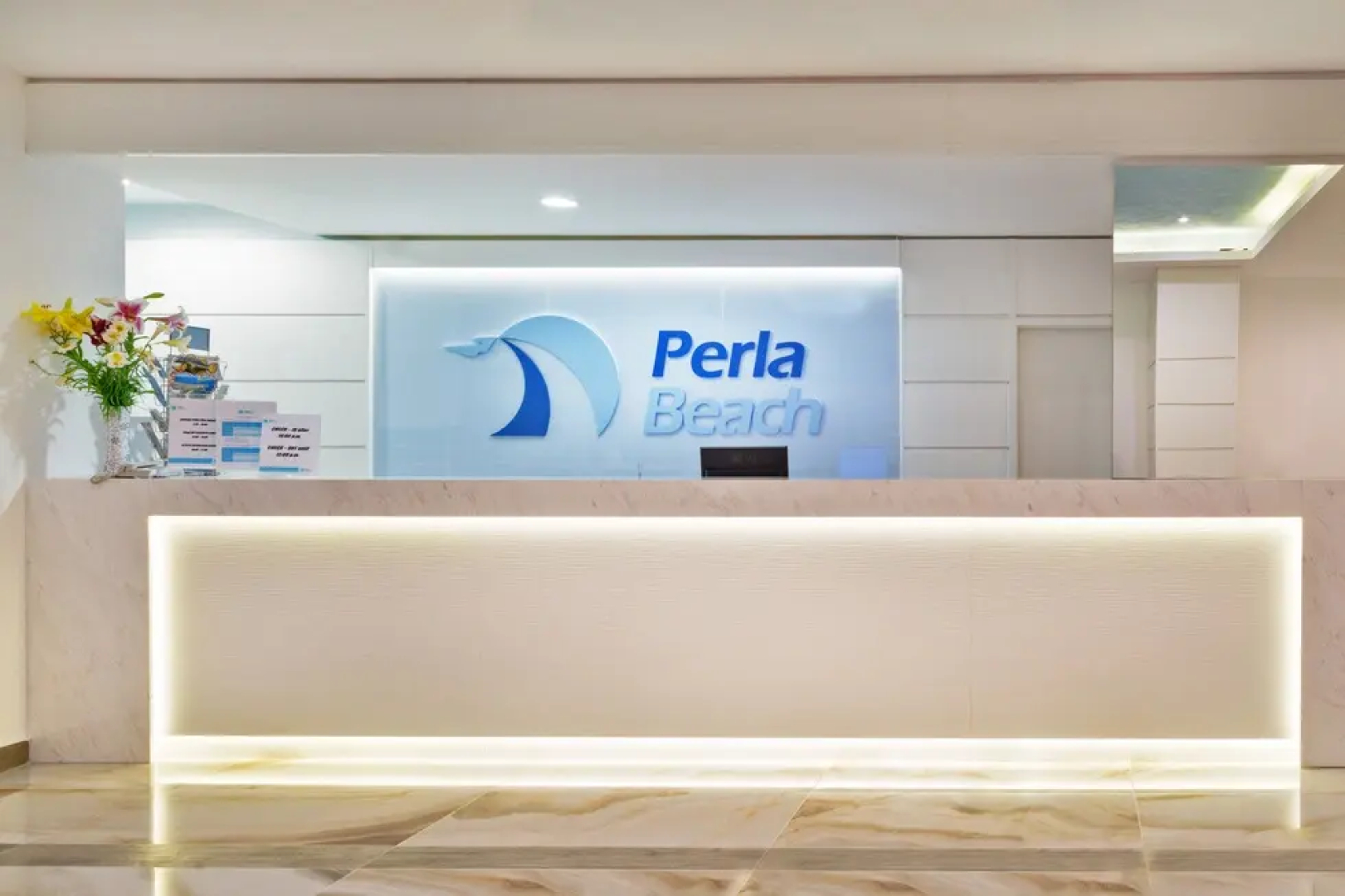 Perla Beach Club