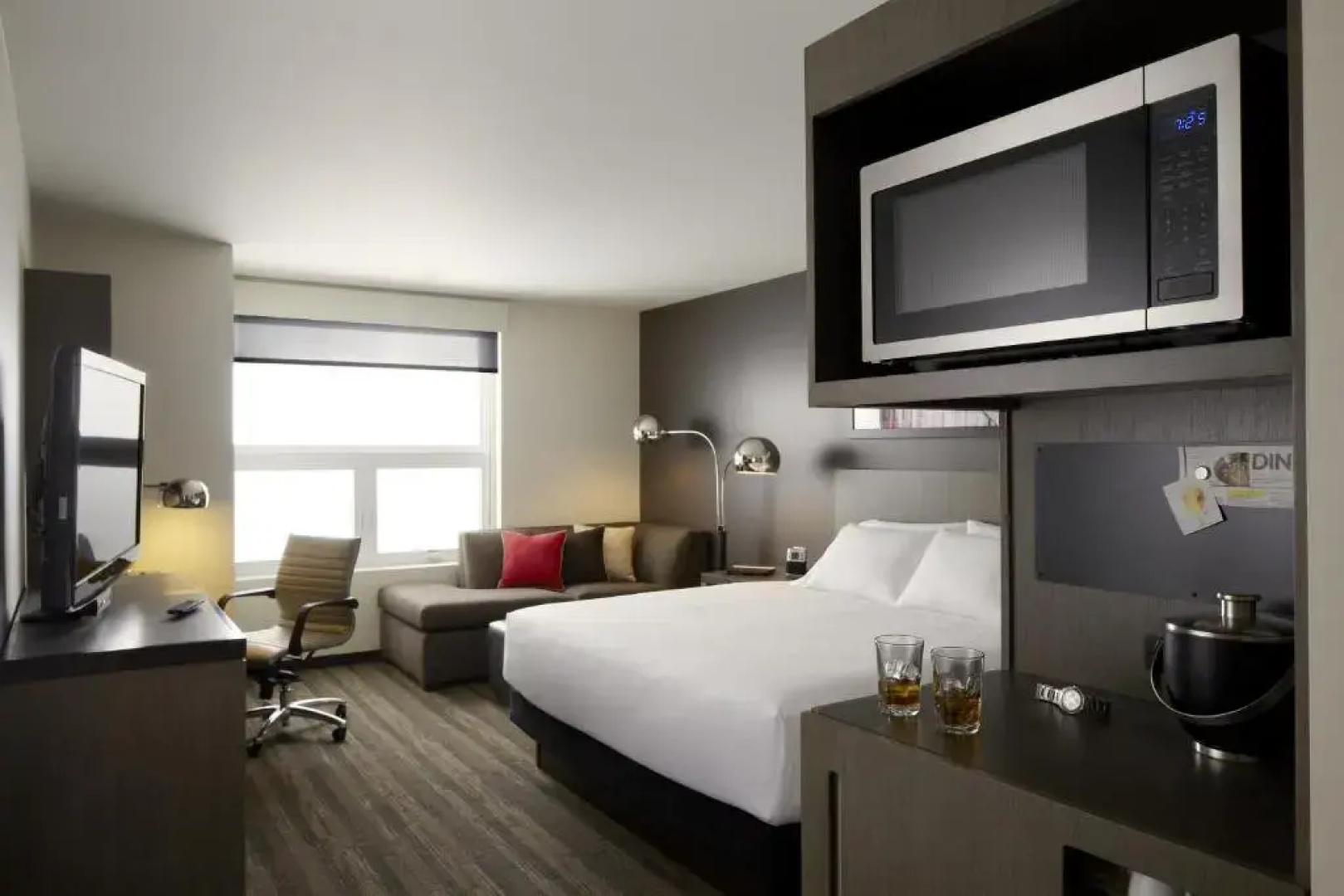Hyatt House Charleston/Historic District