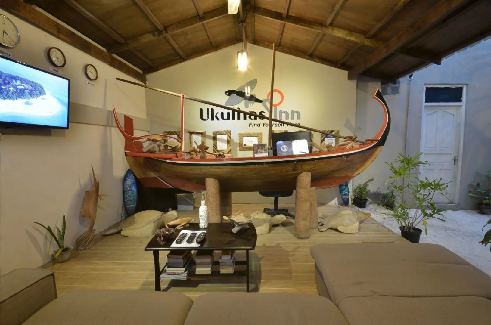 Отель Ukulhas Beach Inn