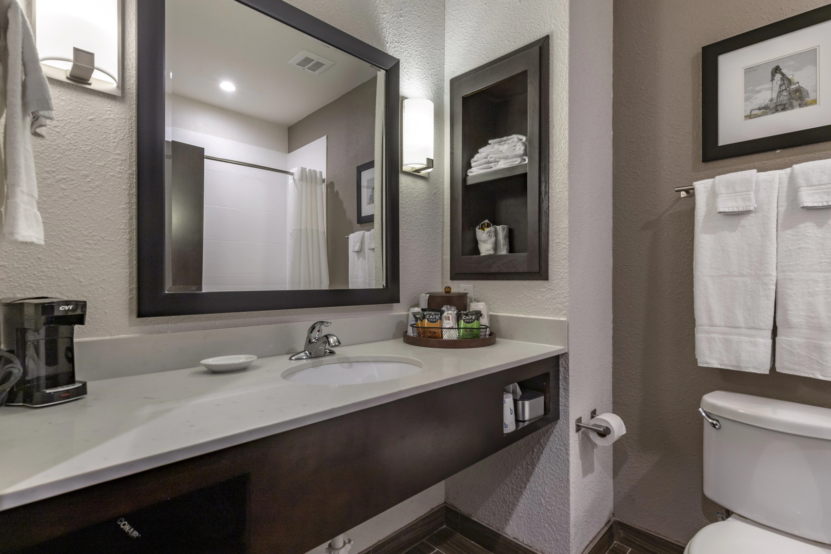 Best Western Plus Big Lake Inn
