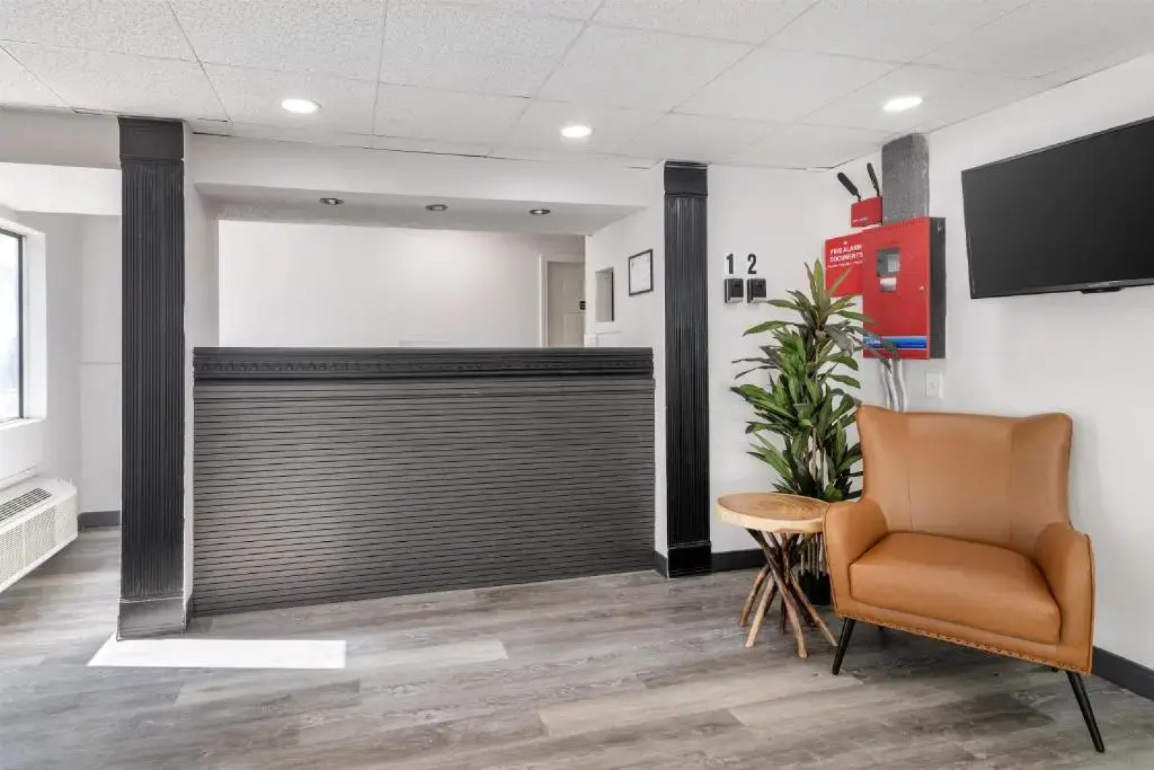 Baldwin Inn & Suites, SureStay Collection by Best Western