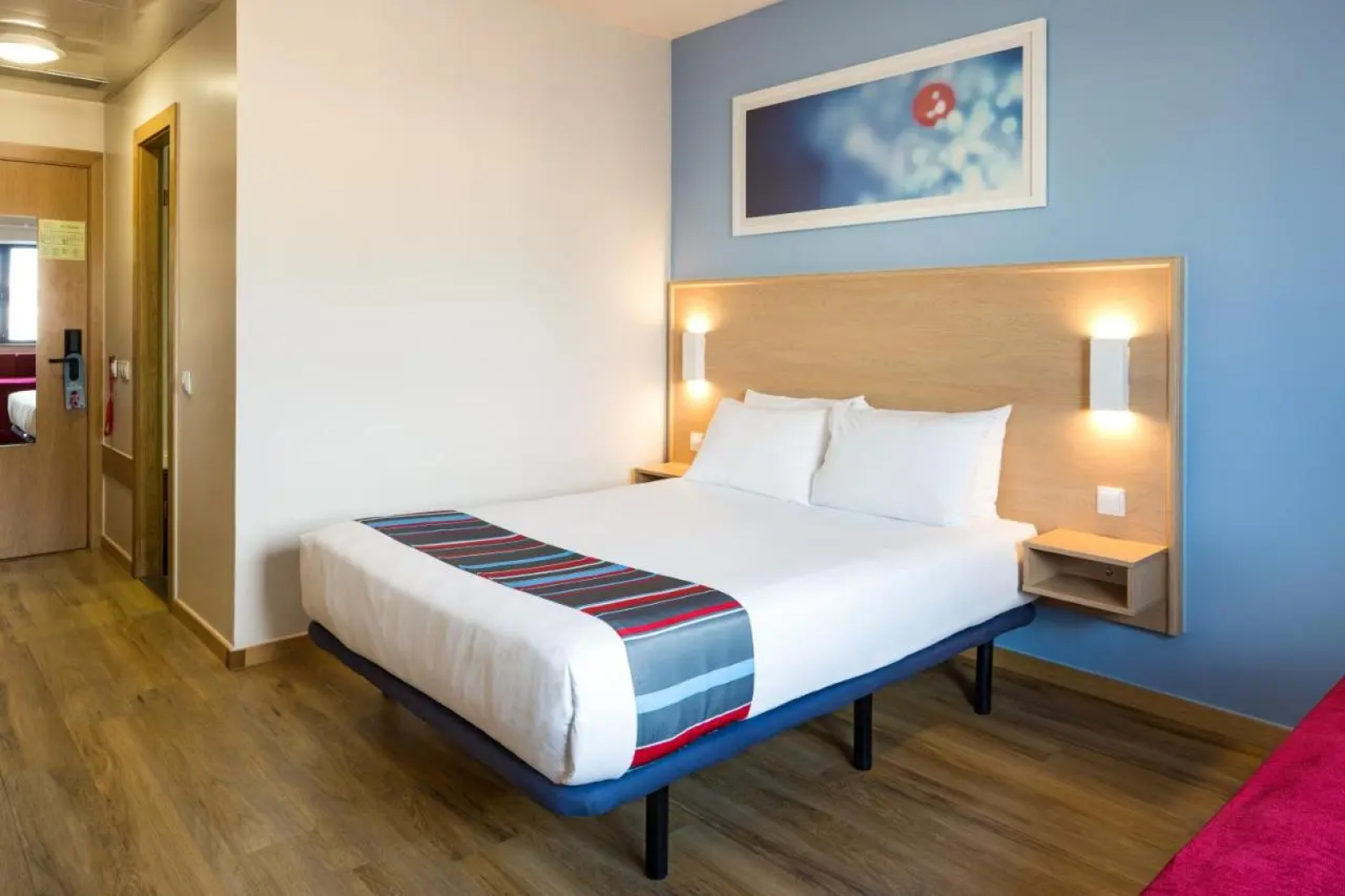 Отель Travelodge Barcelona Fira