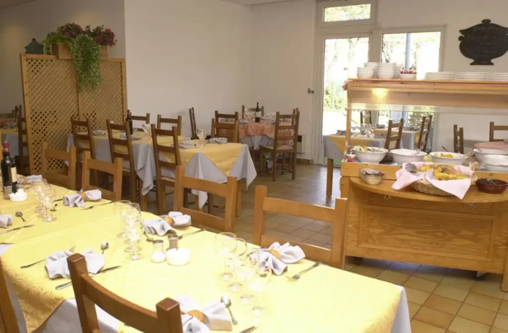 La Roseraie - Hotel & Restaurant