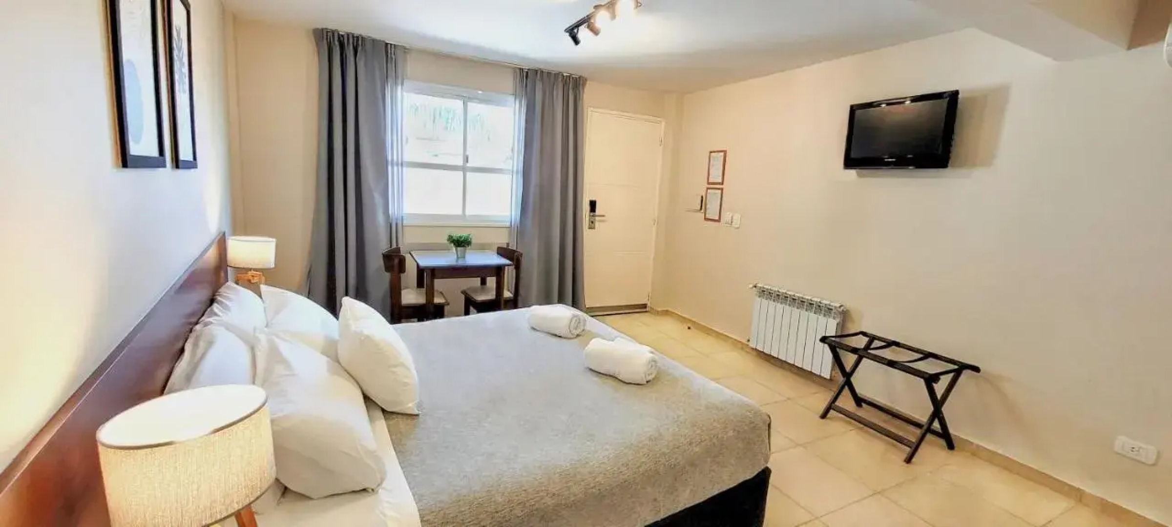 Soltigua Apart Hotel Mendoza