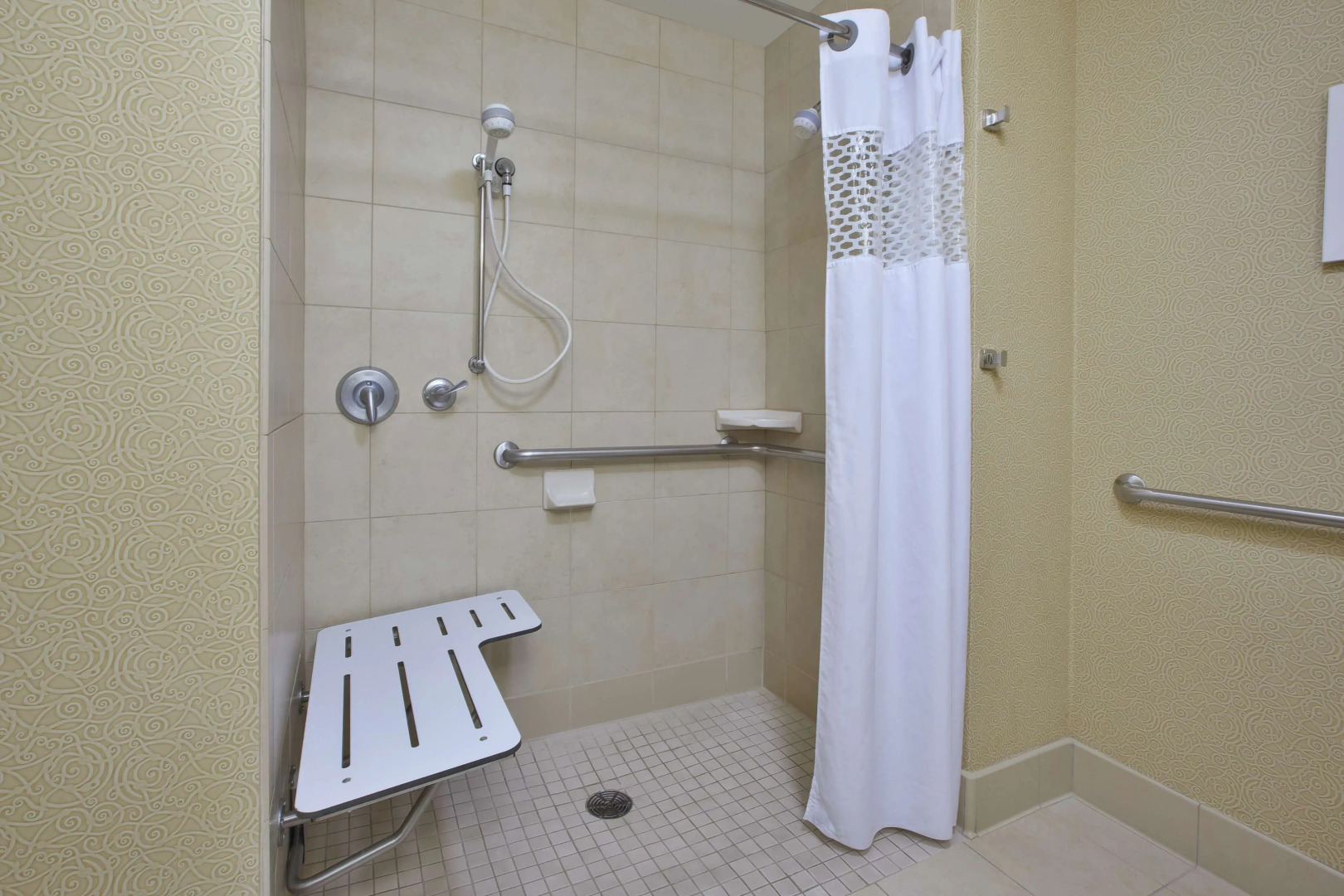 Hampton Inn & Suites Wichita Northeast