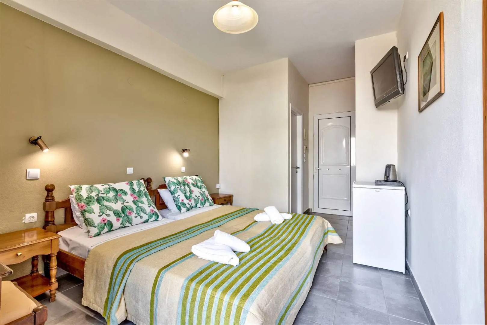 Silver Beach Hotel