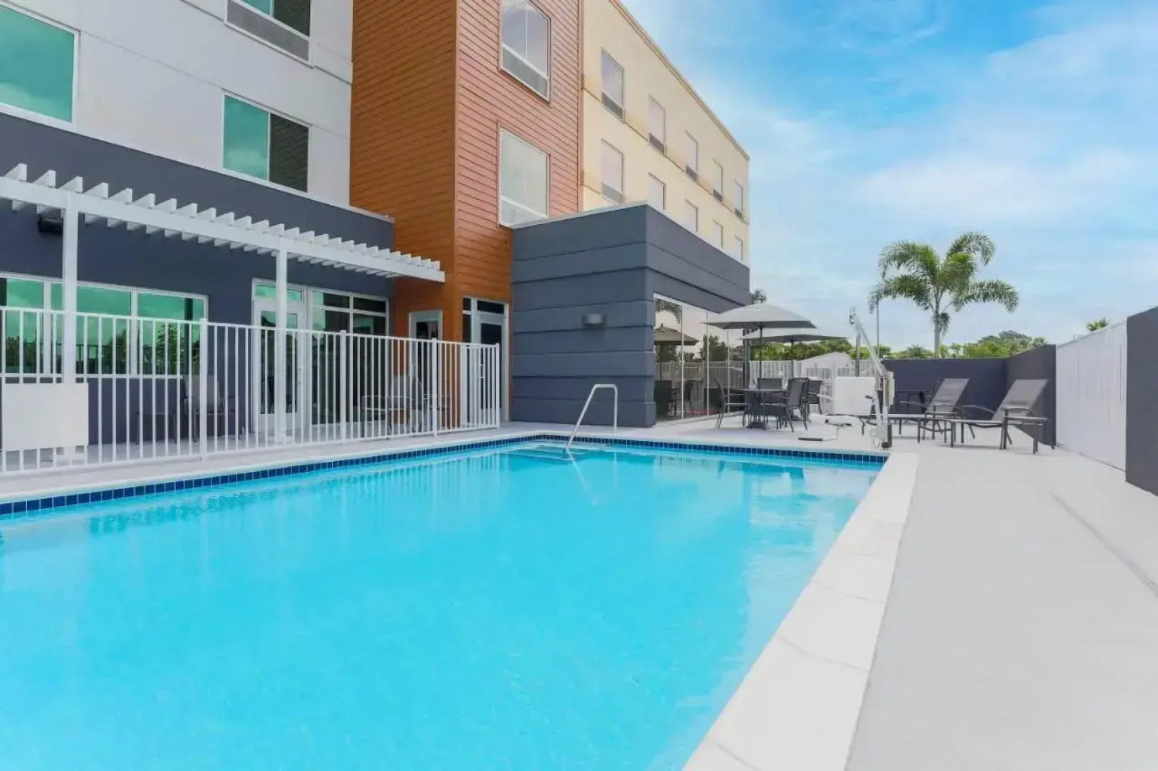 Fairfield Inn & Suites by Marriott Cape Coral/North Fort Myers