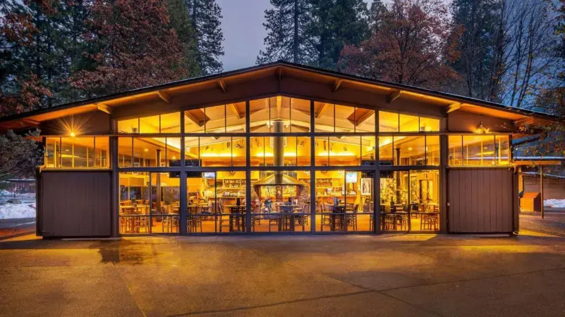 Отель Yosemite Valley Lodge