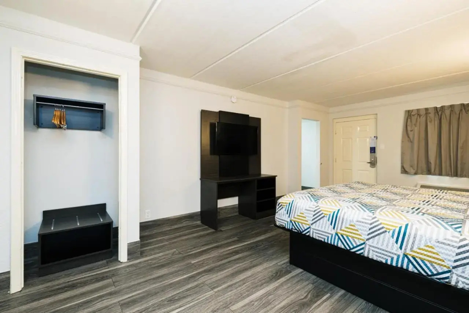 Motel 6 Baytown, TX - Garth Rd