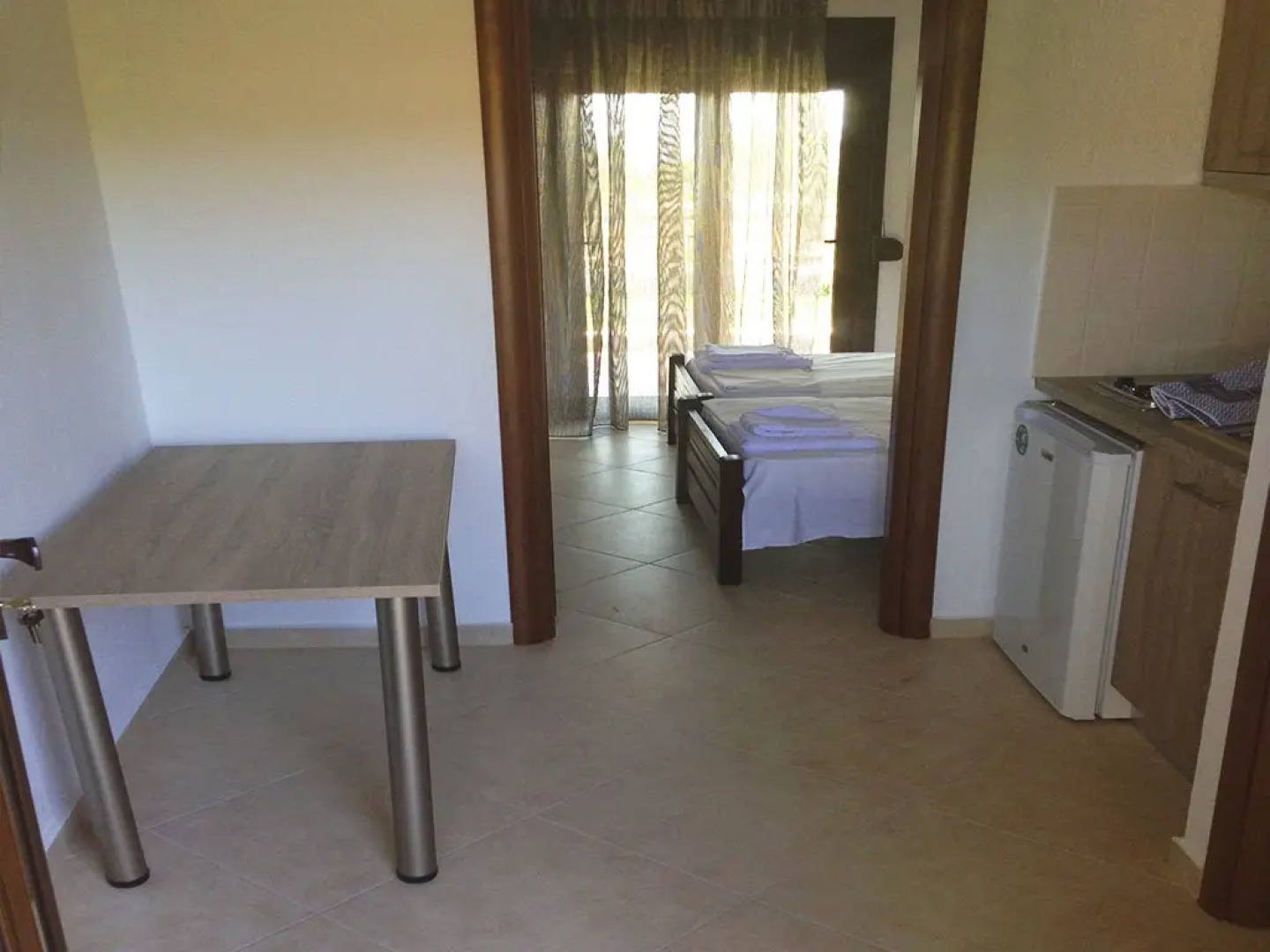 Paradisos Apartments