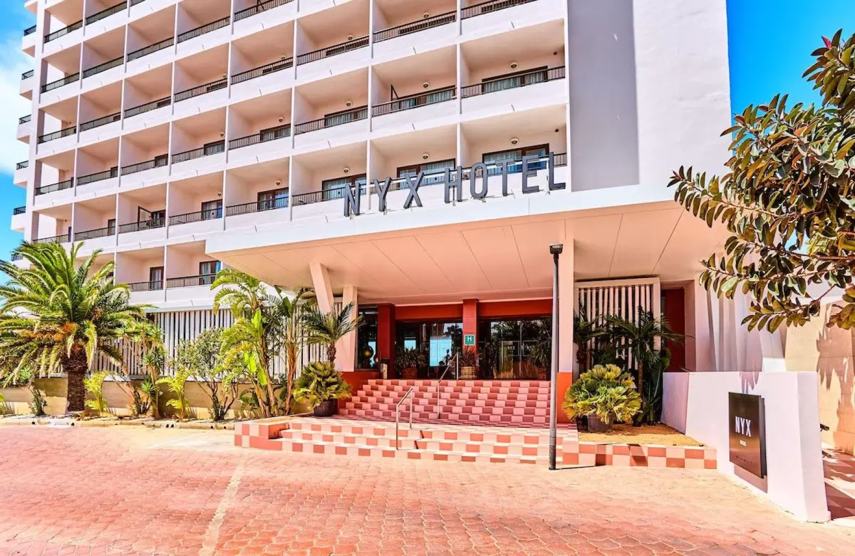 Отель NYX Hotel Ibiza - Adults Only