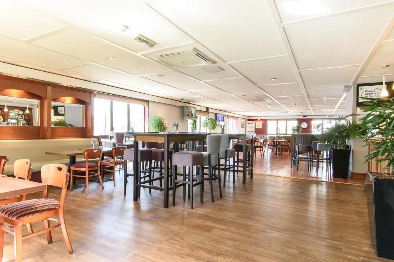 Travelodge Manchester Central Riverside