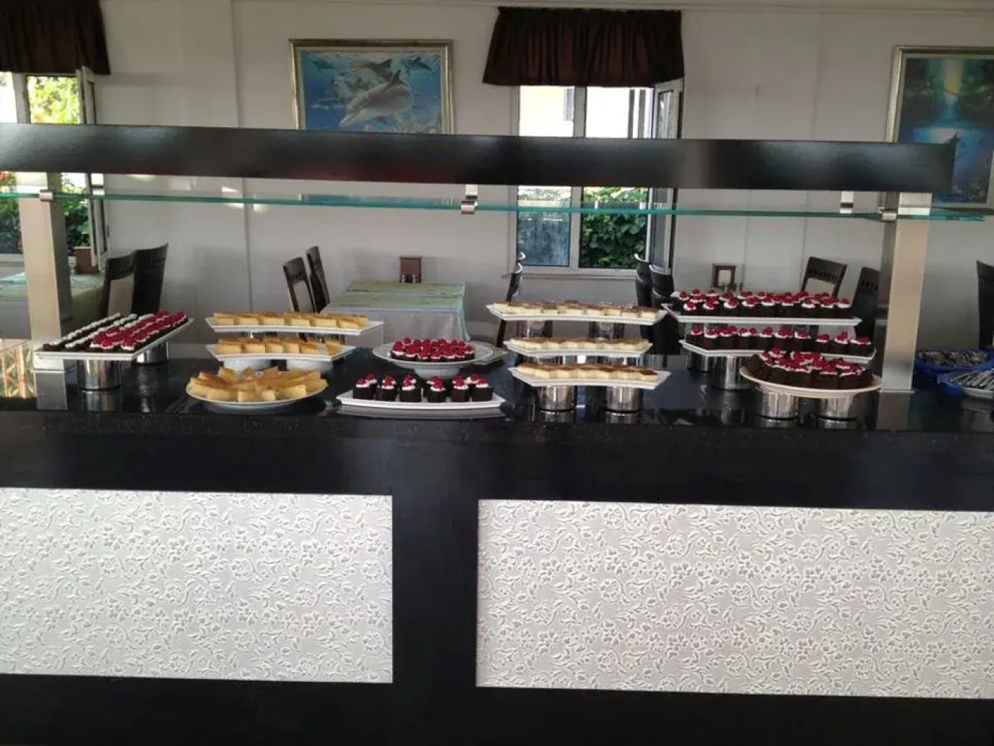 Royal Ideal Beach Hotel