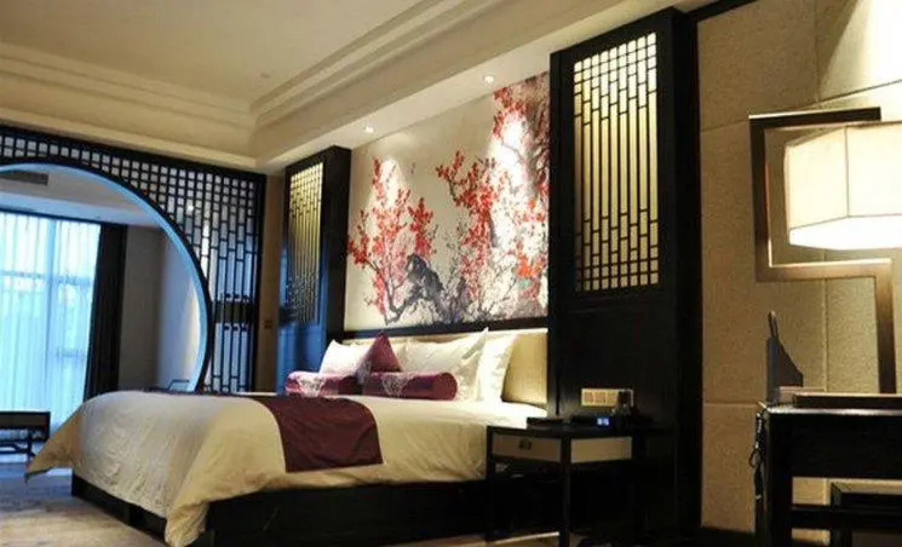 PHIREN Hotel Anji Jiuzhou Changshuo Plaza, Anji