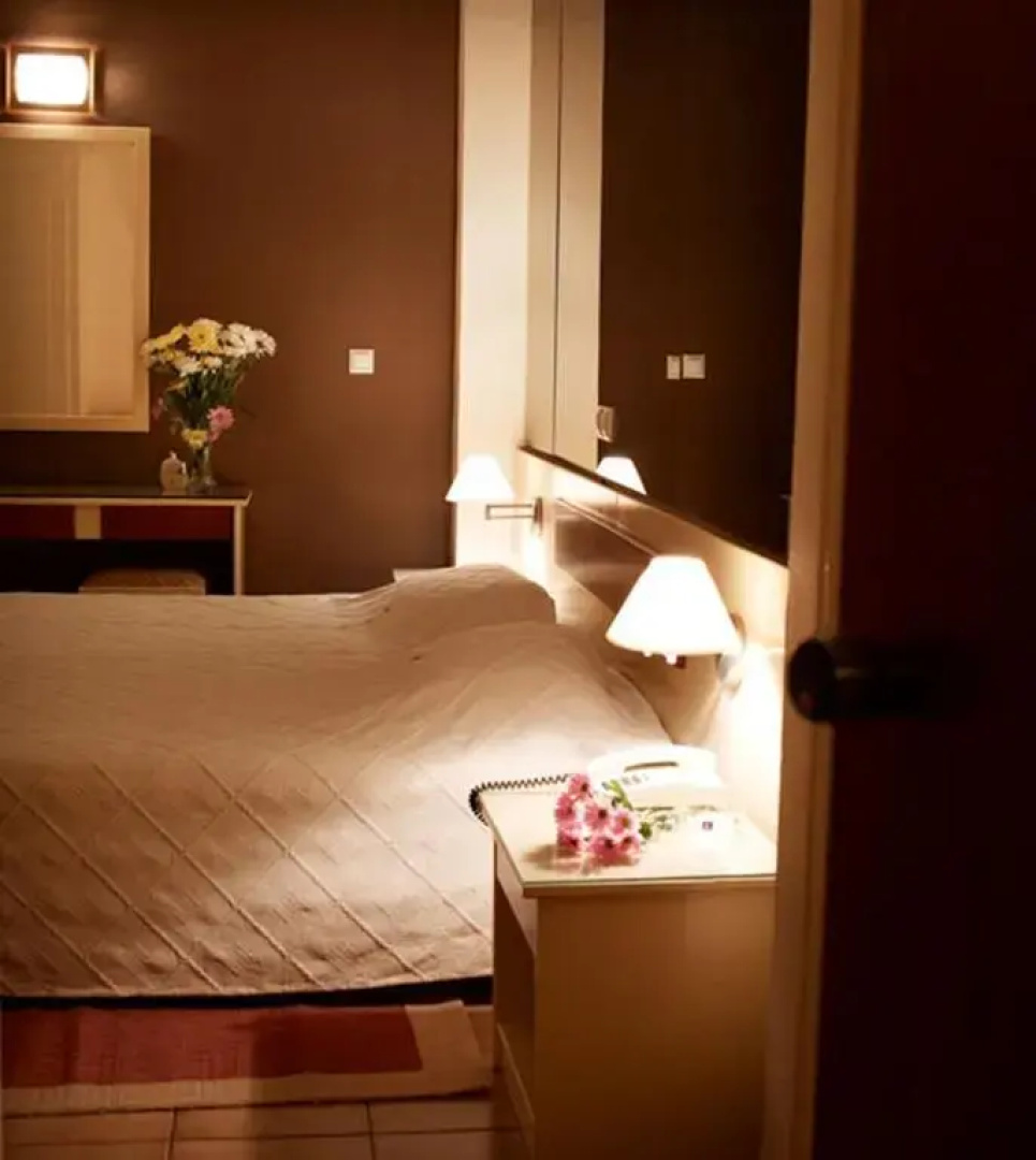 Hotel Platon