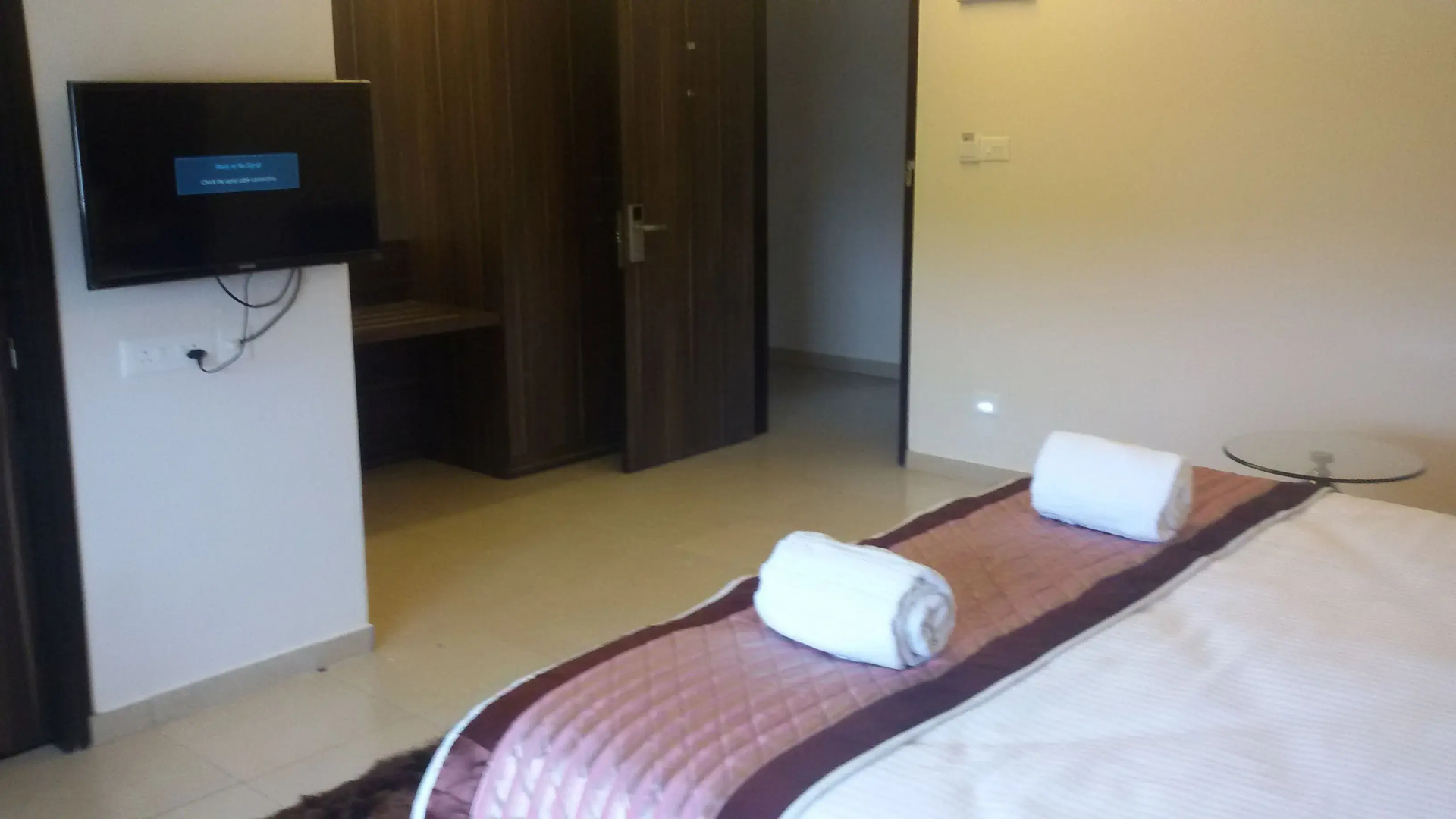 OYO 7386 The Oasis Hotel
