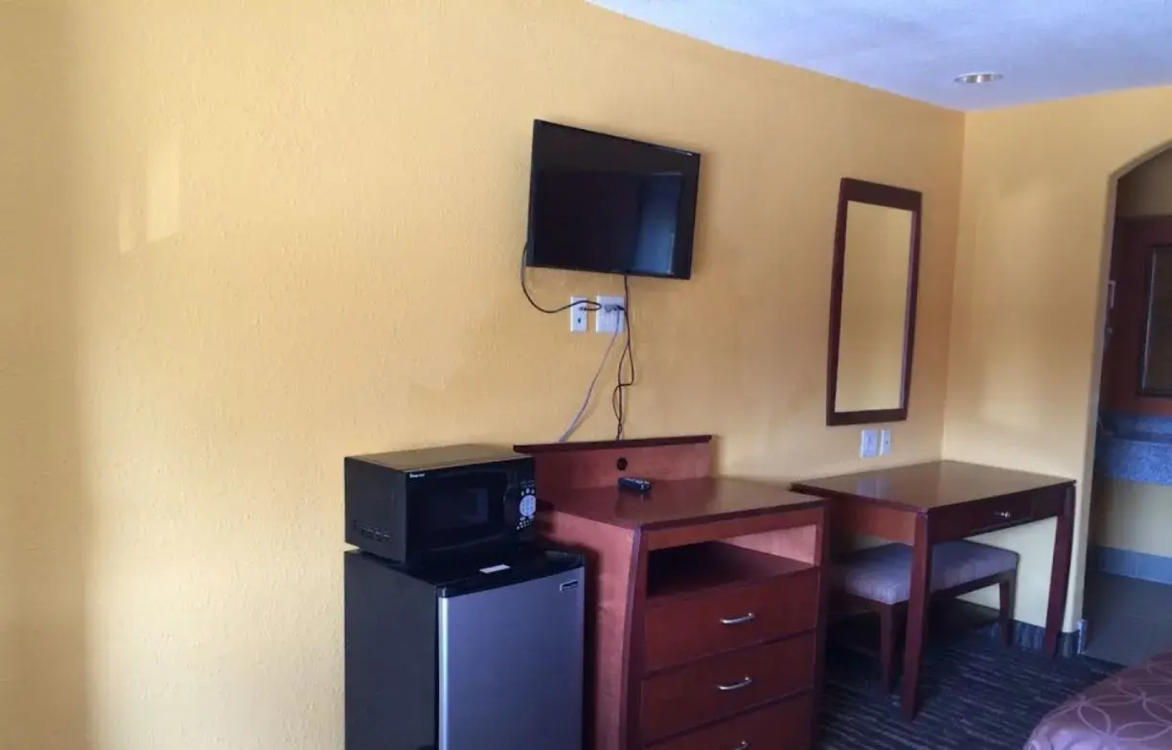 Select Inn & Suites Houston