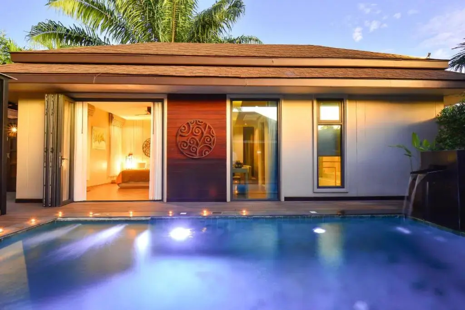 De Malee Pool Villas