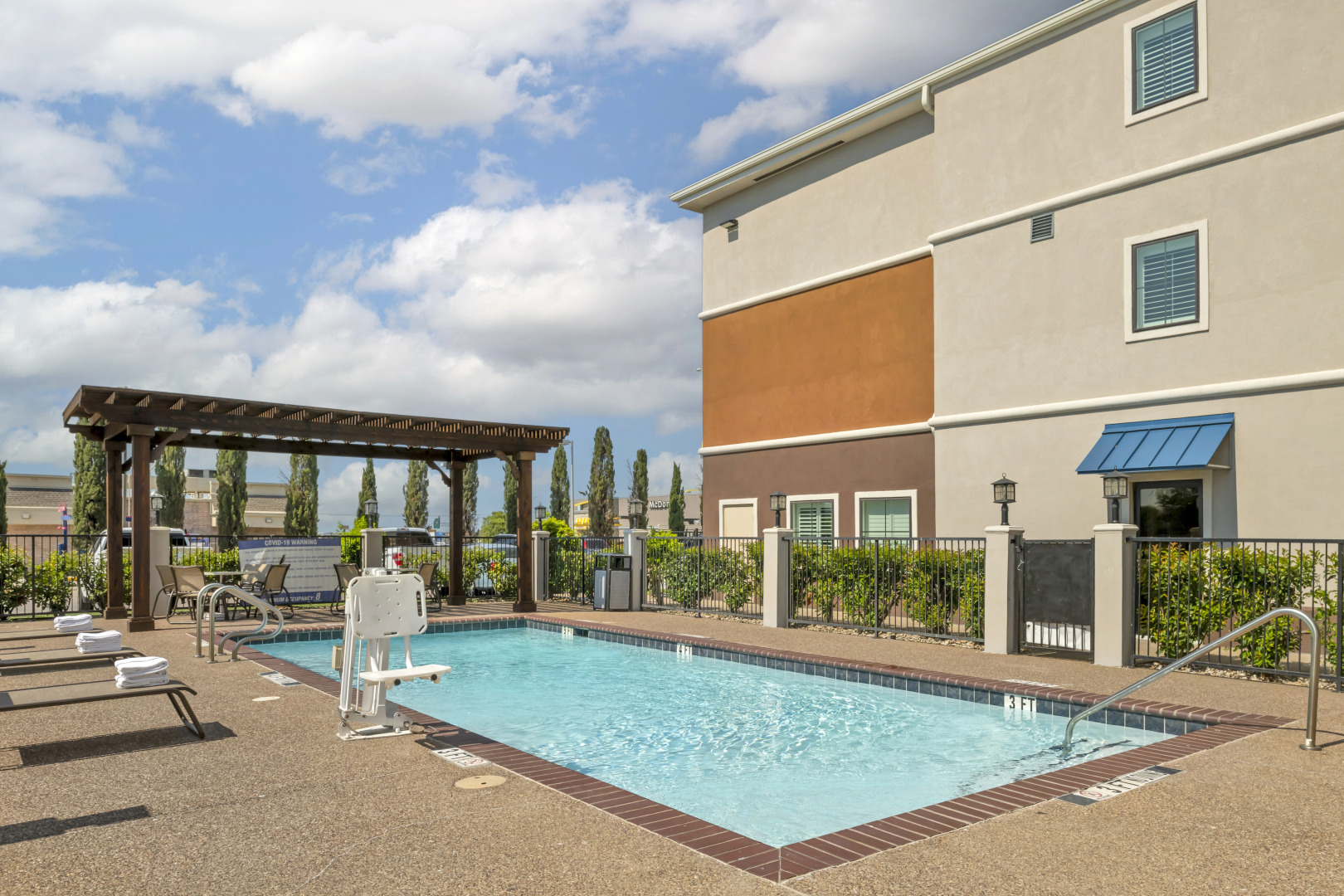 Best Western Plus Denton Inn & Suites